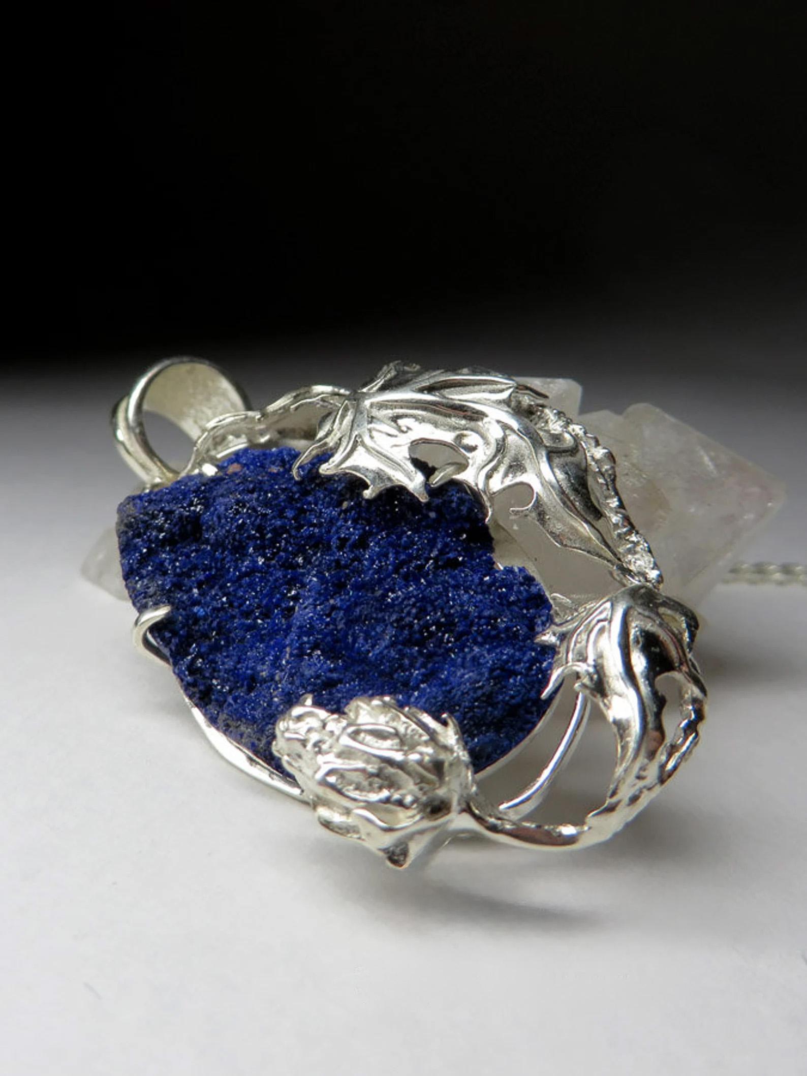 Women's or Men's Azurite Raw Crystal Silver Pendant Art Nouveau style Jewelry gift Vintage style For Sale