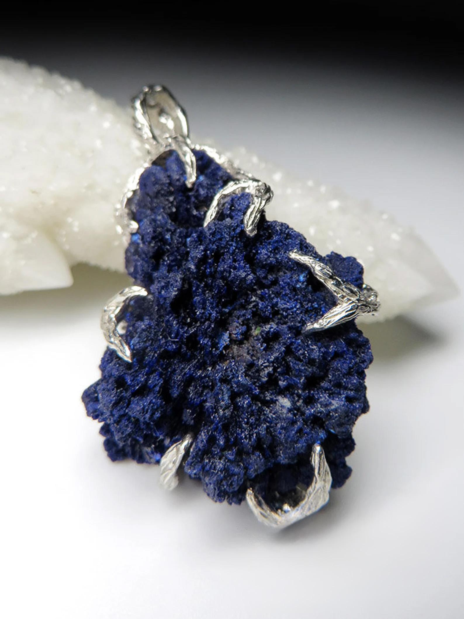 Uncut Azurite Silver Pendant Raw Crystal Healing jewelry Blue Navy valentines day gift For Sale