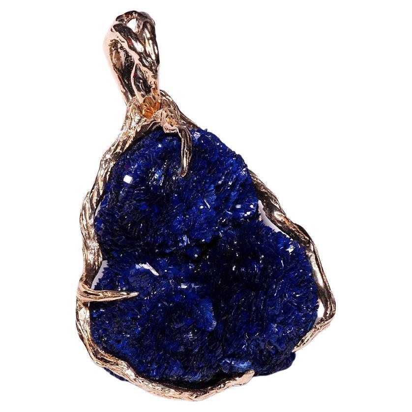 Azurite Yellow Gold Pendant Navy Blue Raw Uncut Crystals Unisex For Sale