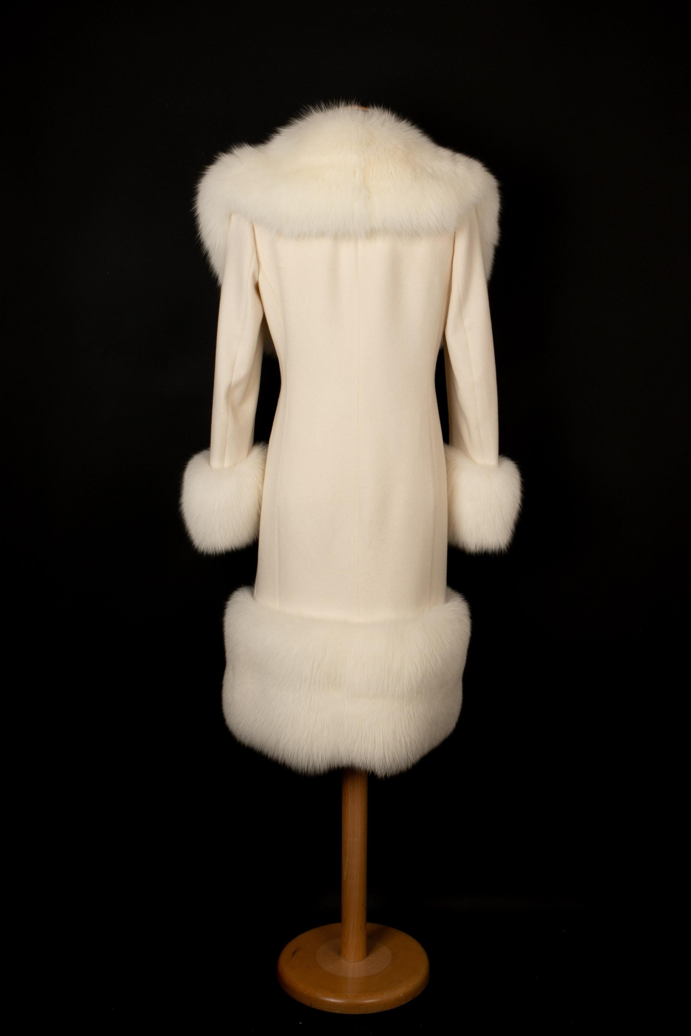 Beige Manteau en cachemire et fourrure Azzaro