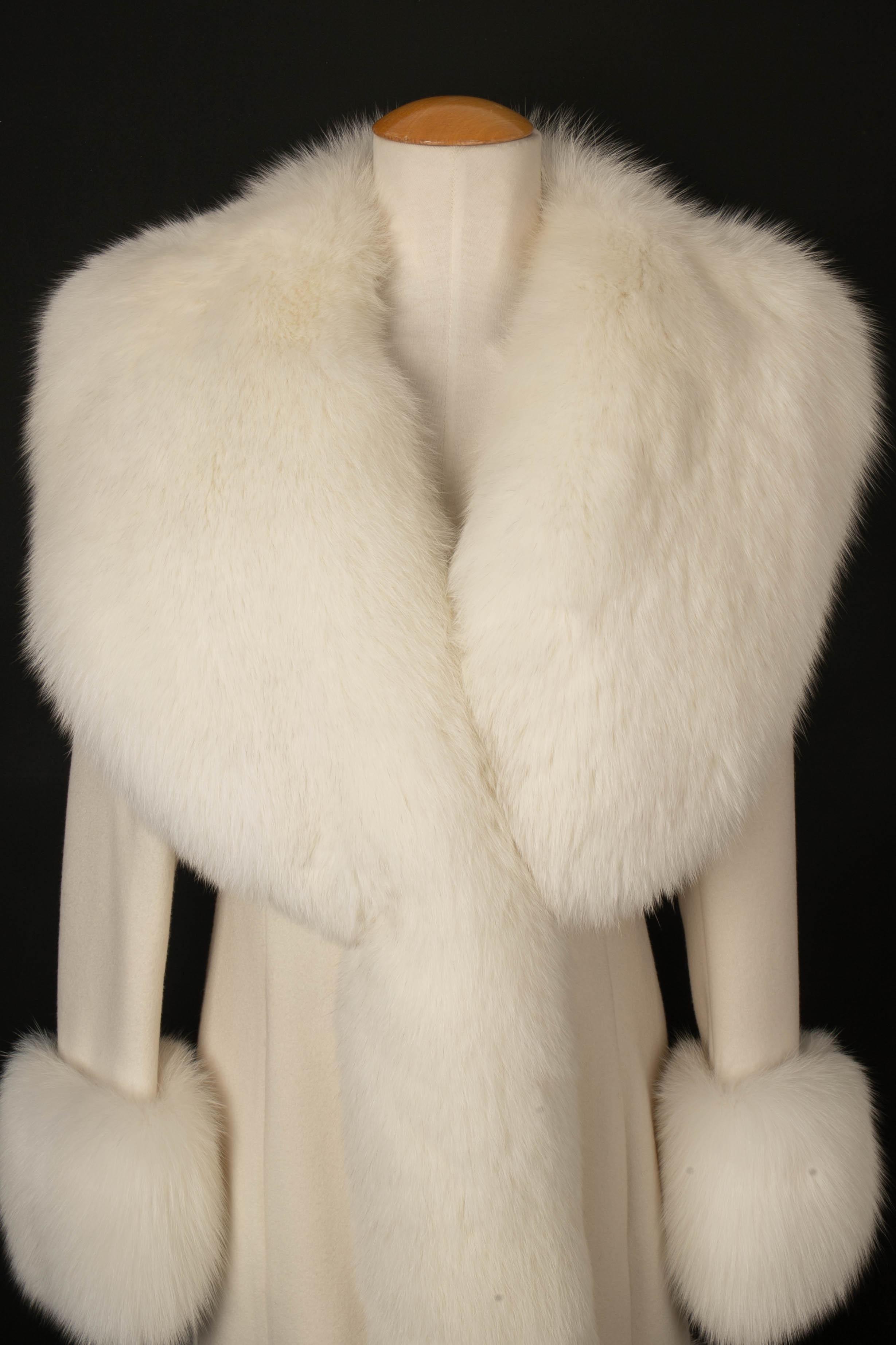 Manteau en cachemire et fourrure Azzaro 3