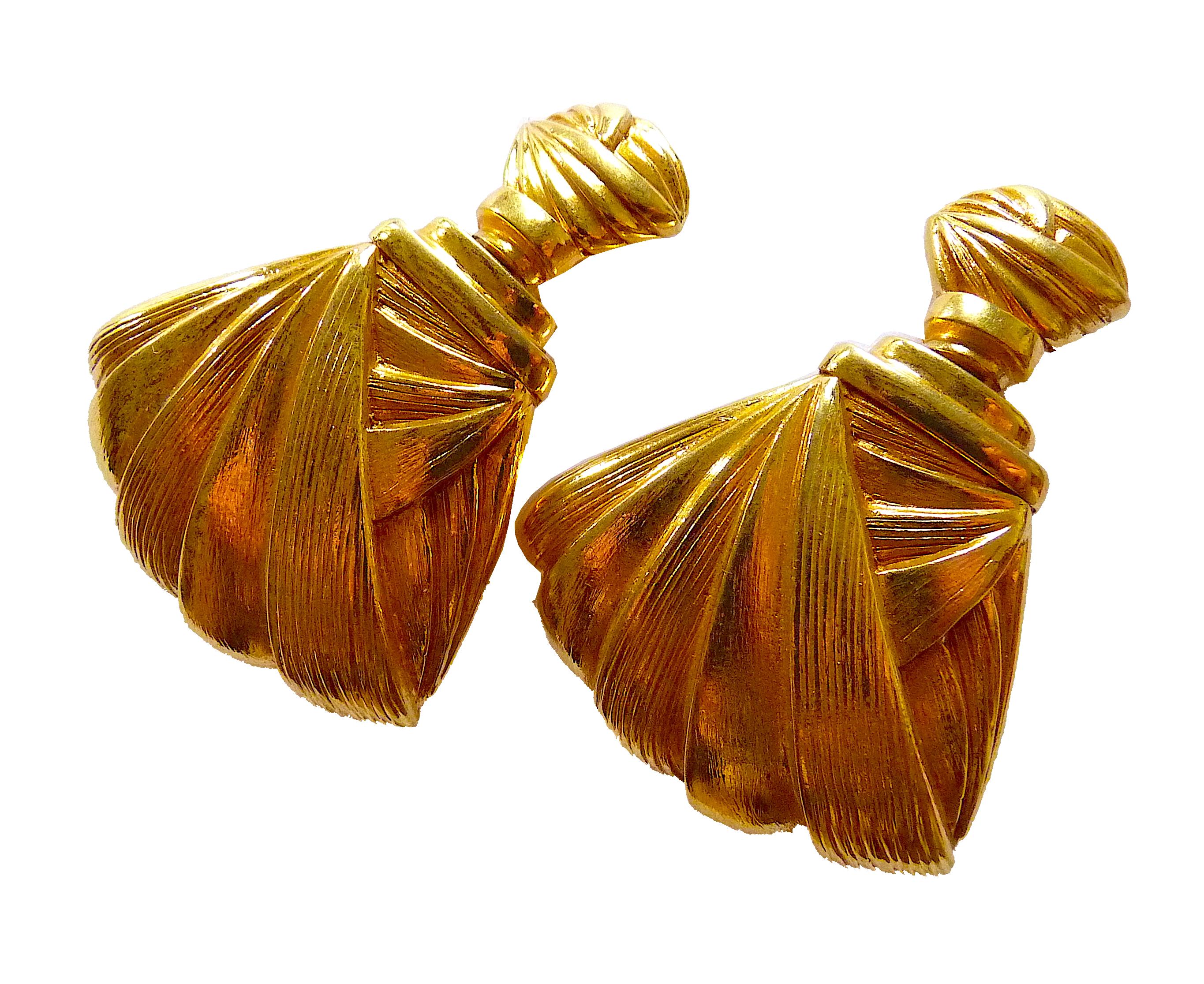 AZZARO PARIS Gold Clip On Earrings from the 1980s For Sale 1