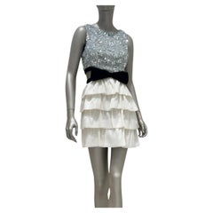 Mini-robe de cocktail Azzaro à nœud pailleté, collection printemps-été 2011, taille 38