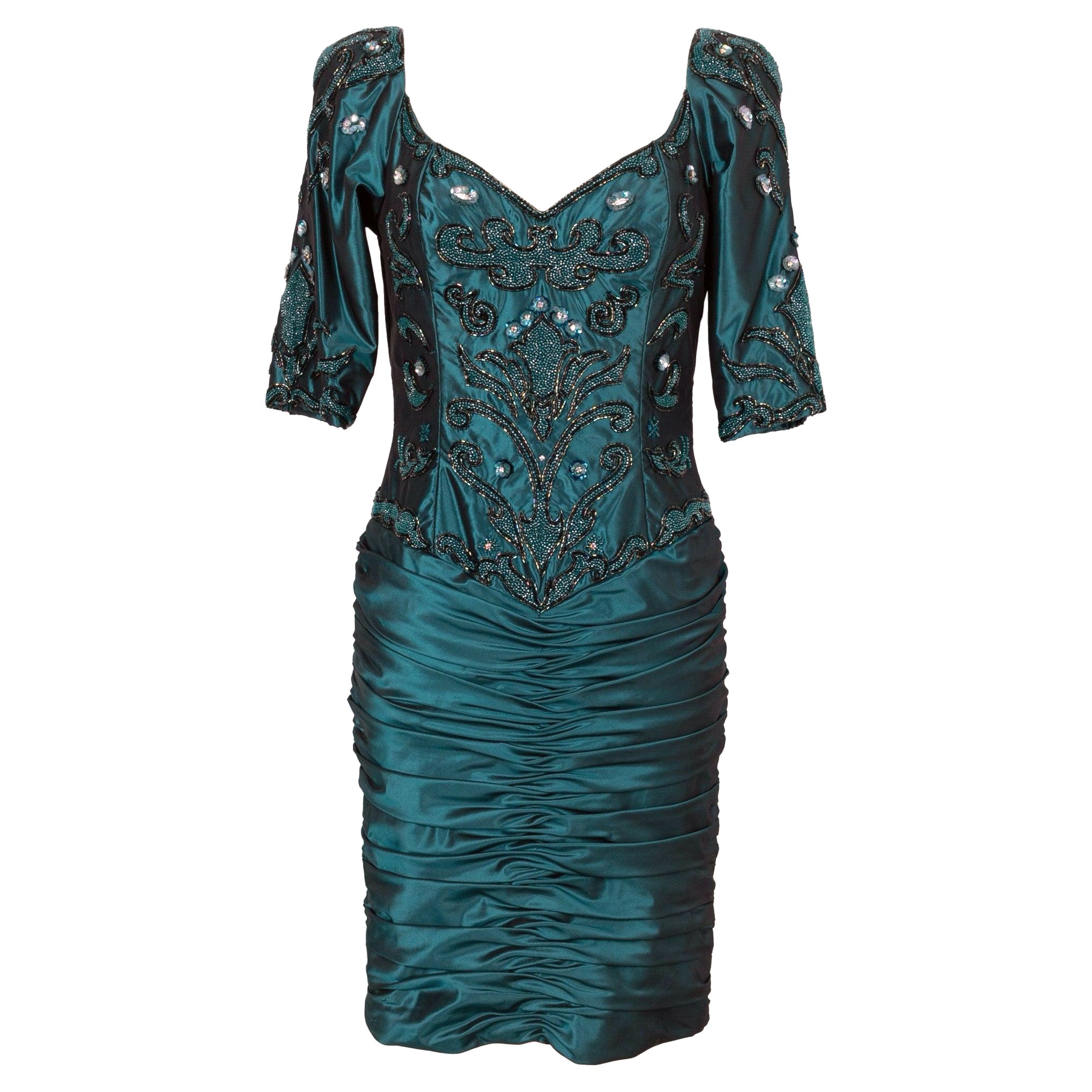 Azzaro - Robe de soirée en taffetas ornée de perles et de strass