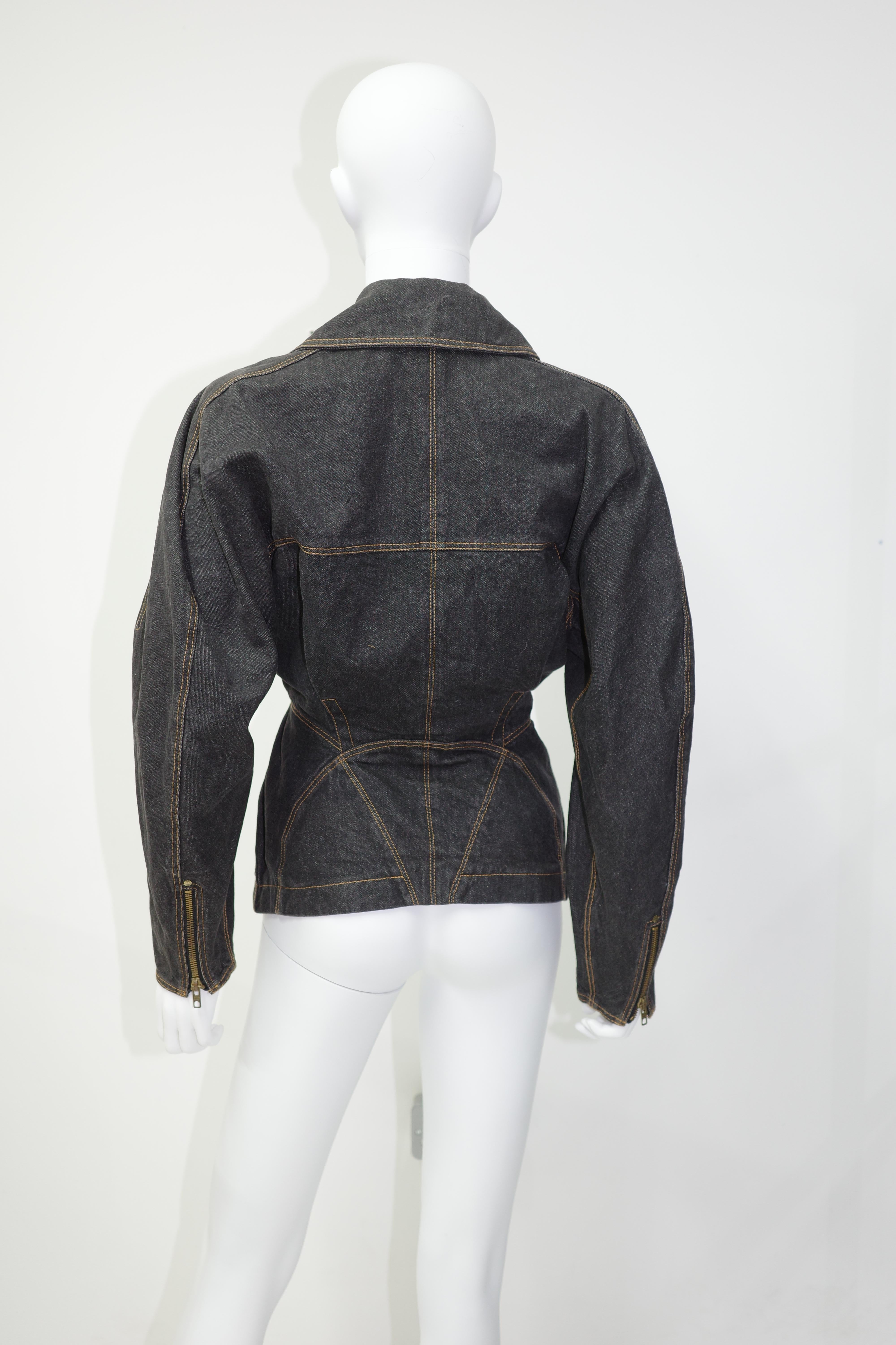 Chaqueta vaquera Azzedine Alaia años 80 en venta 4