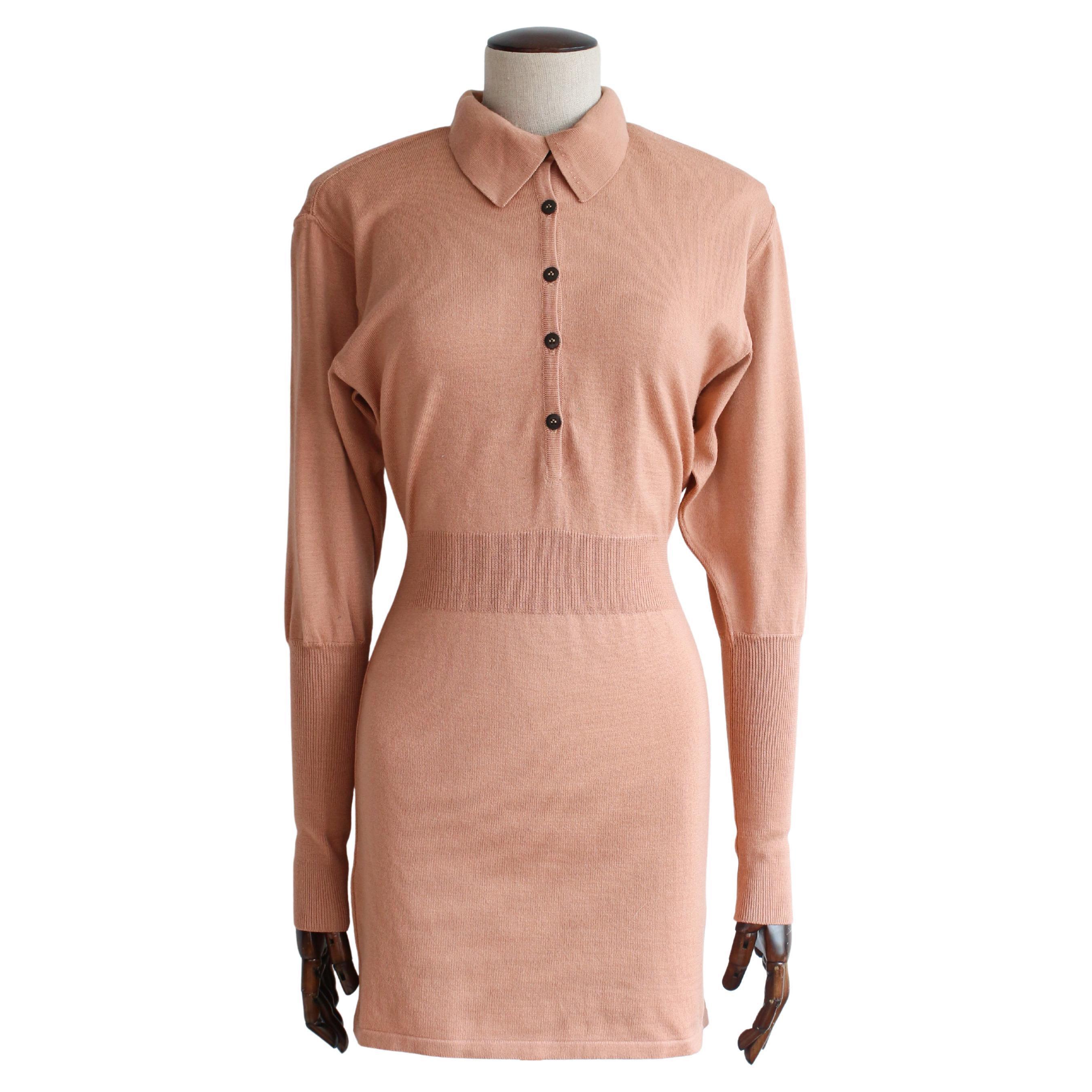 Azzedine Alaïa 1980's - Mini robe en maille pêche