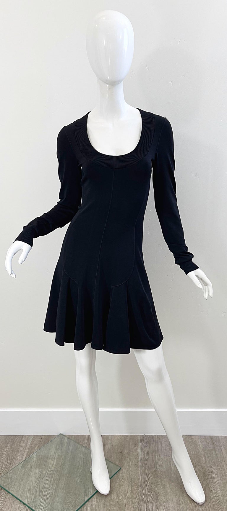 Azzedine Alaia 1990s Black Bodcon Long Sleeve Sz Medium Vintage 90s Skater  Dress For Sale at 1stDibs | azzedine alaia 90s, 90s skater outfits, alaia  90s dress