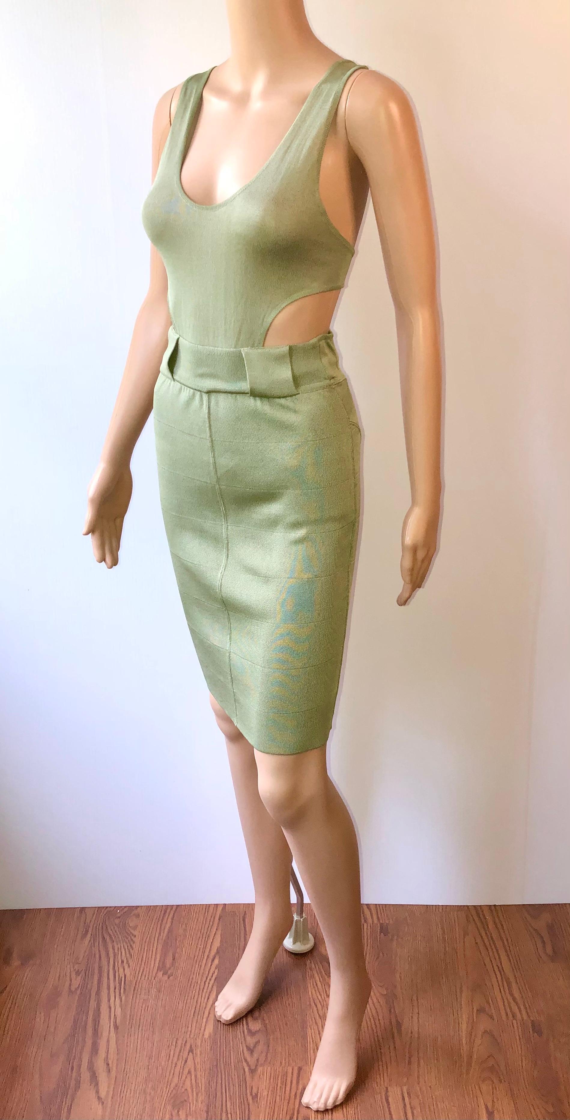 Women's Azzedine Alaia S/S 1985 Vintage Plunged Cutout Bodycon Green Dress For Sale