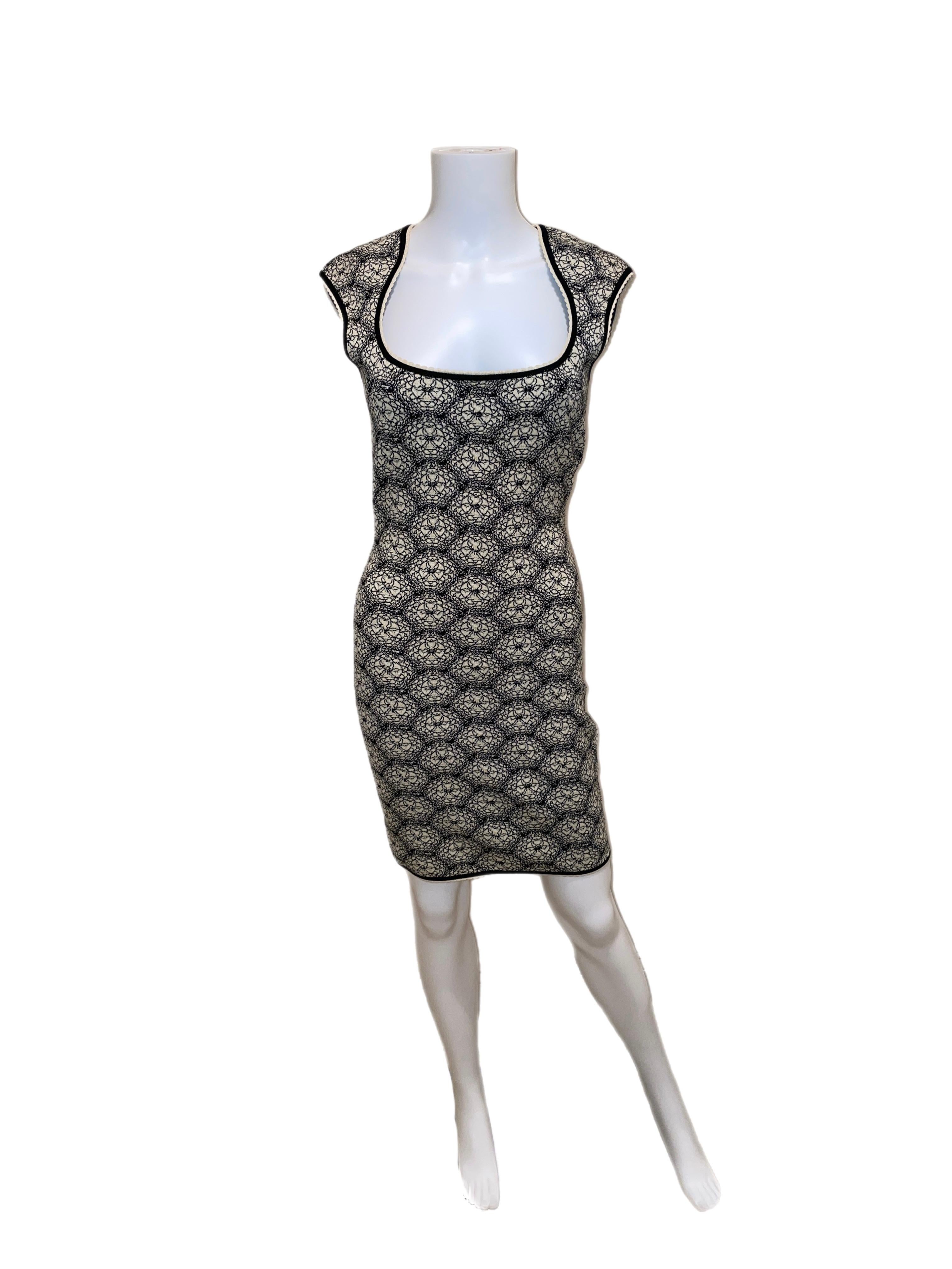 AZZEDINE ALAIA 1993 vintage scoop neck stretch mini dress In Good Condition In Leonardo, NJ