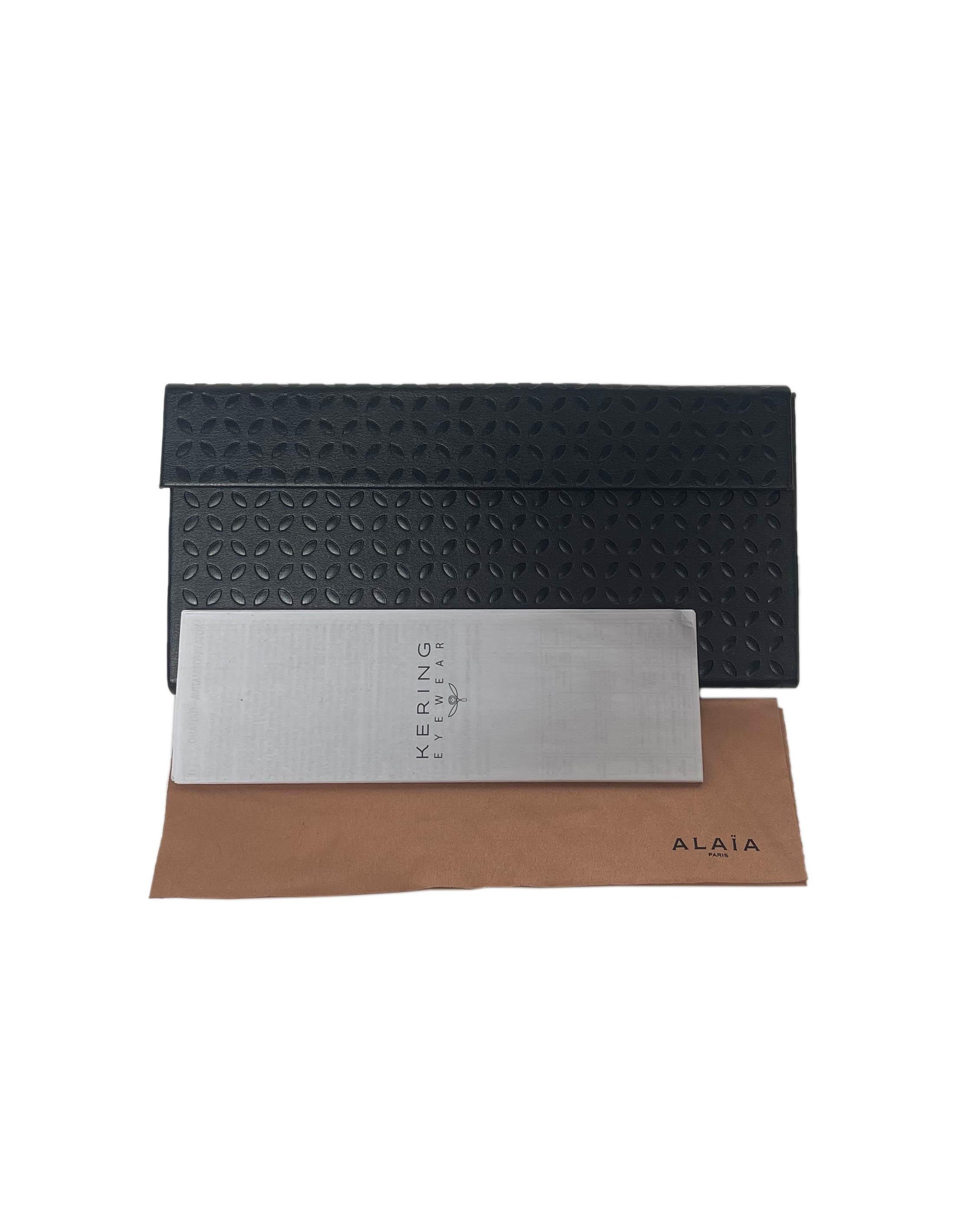 Azzedine Alaia 2020 Occhiali da sole in acetato nudo AA0013S con borchie $620 2