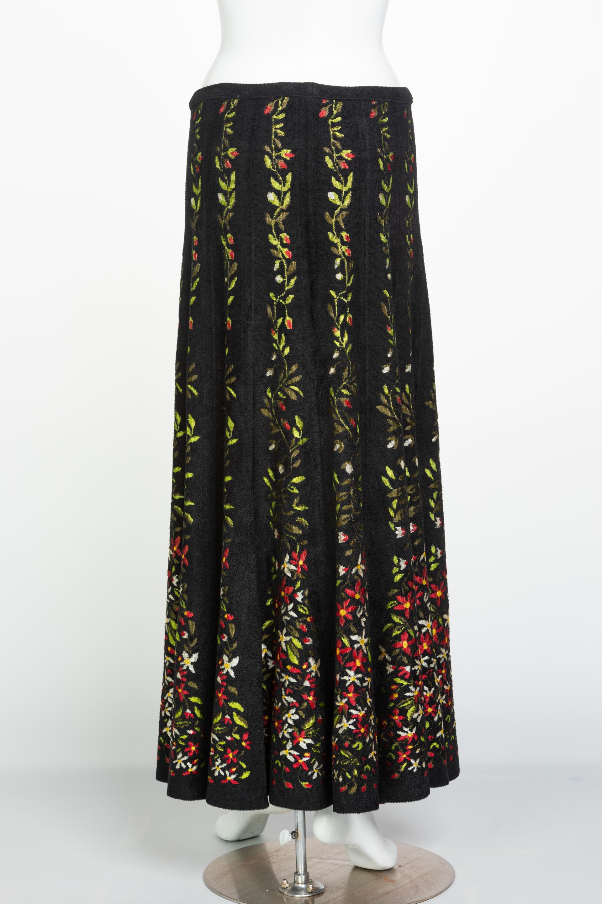 Women's Vintage Azzedine Alaïa Balck Floral Chenille Maxi Skirt Documented Fall 2000 For Sale