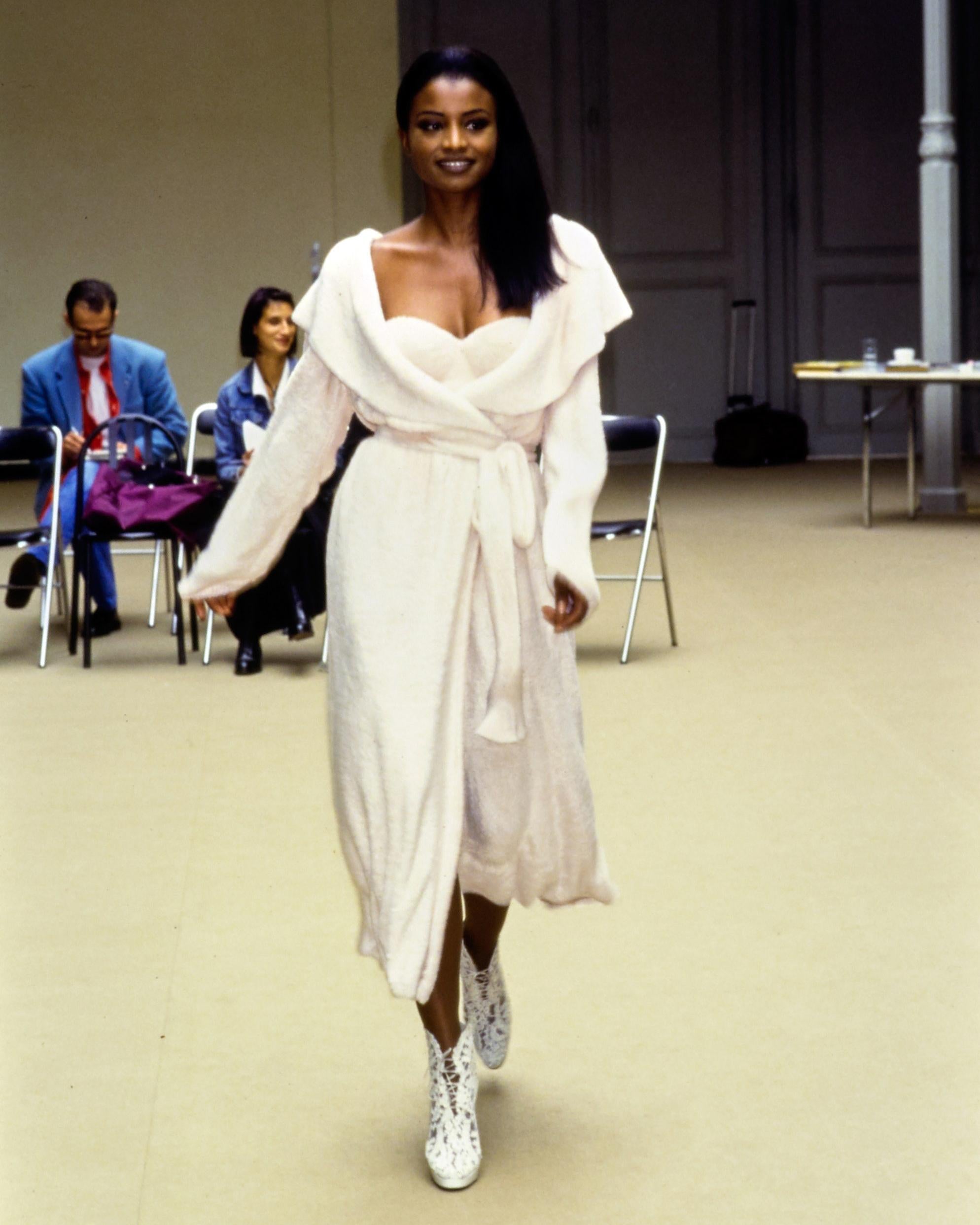 robe azzedine alaia