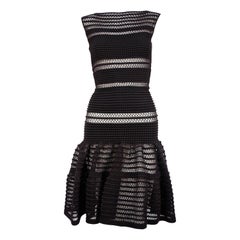 Azzedine Alaia - Robe en maille de dentelle noire