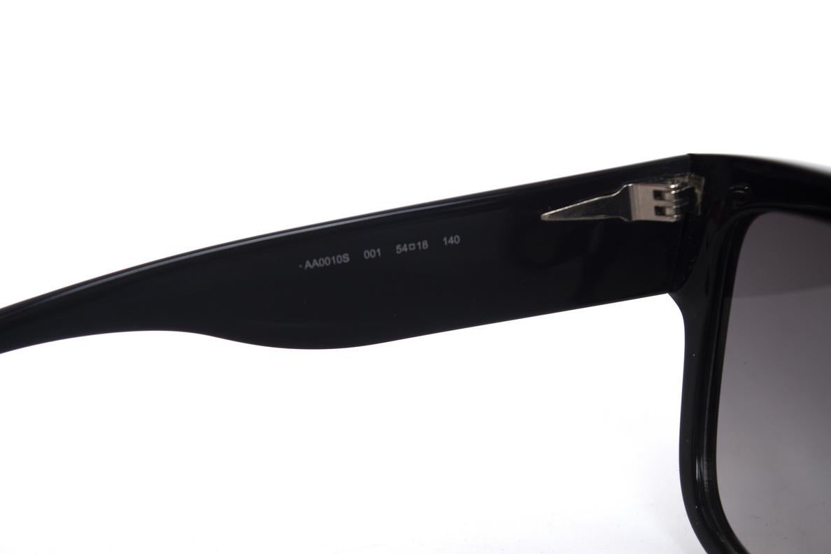 Azzedine Alaia, Black rectangular gradient sunglasses For Sale 3