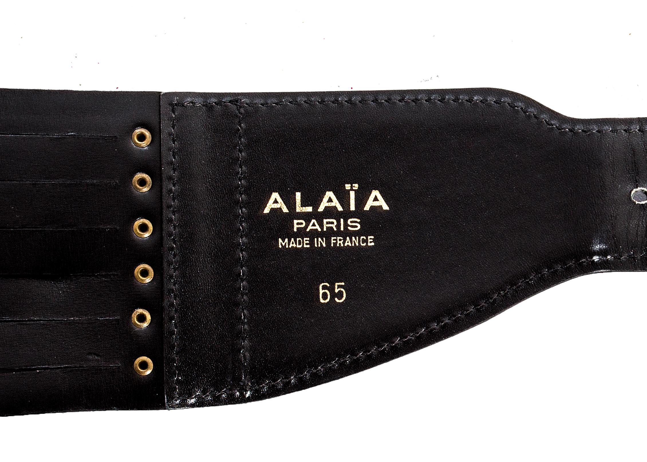 Azzedine Alaia blak leather 7 strand corset belt with gold hardware, ss 1986 In Excellent Condition In London, GB