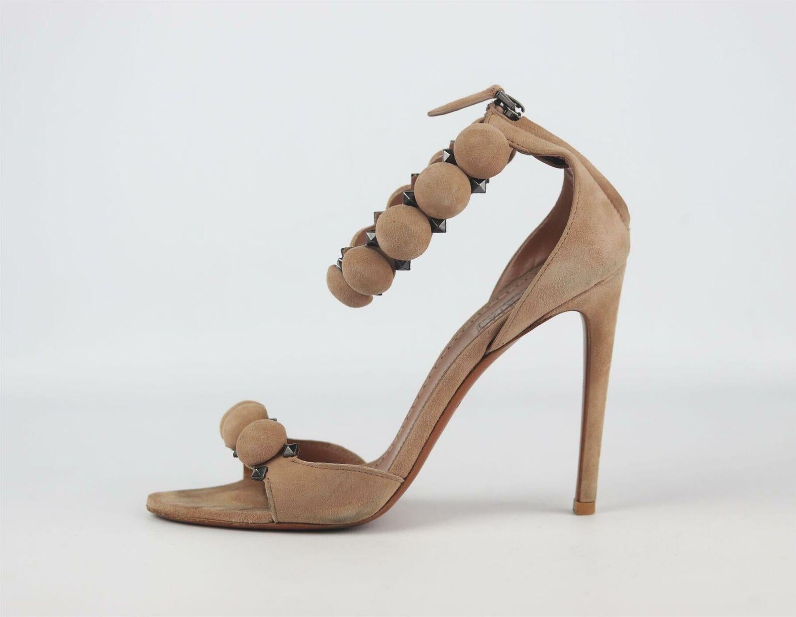 Alaïa's 'Bombe' sandals are deftly crafted by hand and beautiful to admire - this blush-pink suede pair is decorated with spheres and gunmetal pyramid studs at the supportive ankle strap.
Heel measures approximately 90mm/ 3.5 inches
Blush suede