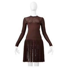 Azzedine Alaia Braunes lasergeschnittenes, ausgefallenes Strickkleid