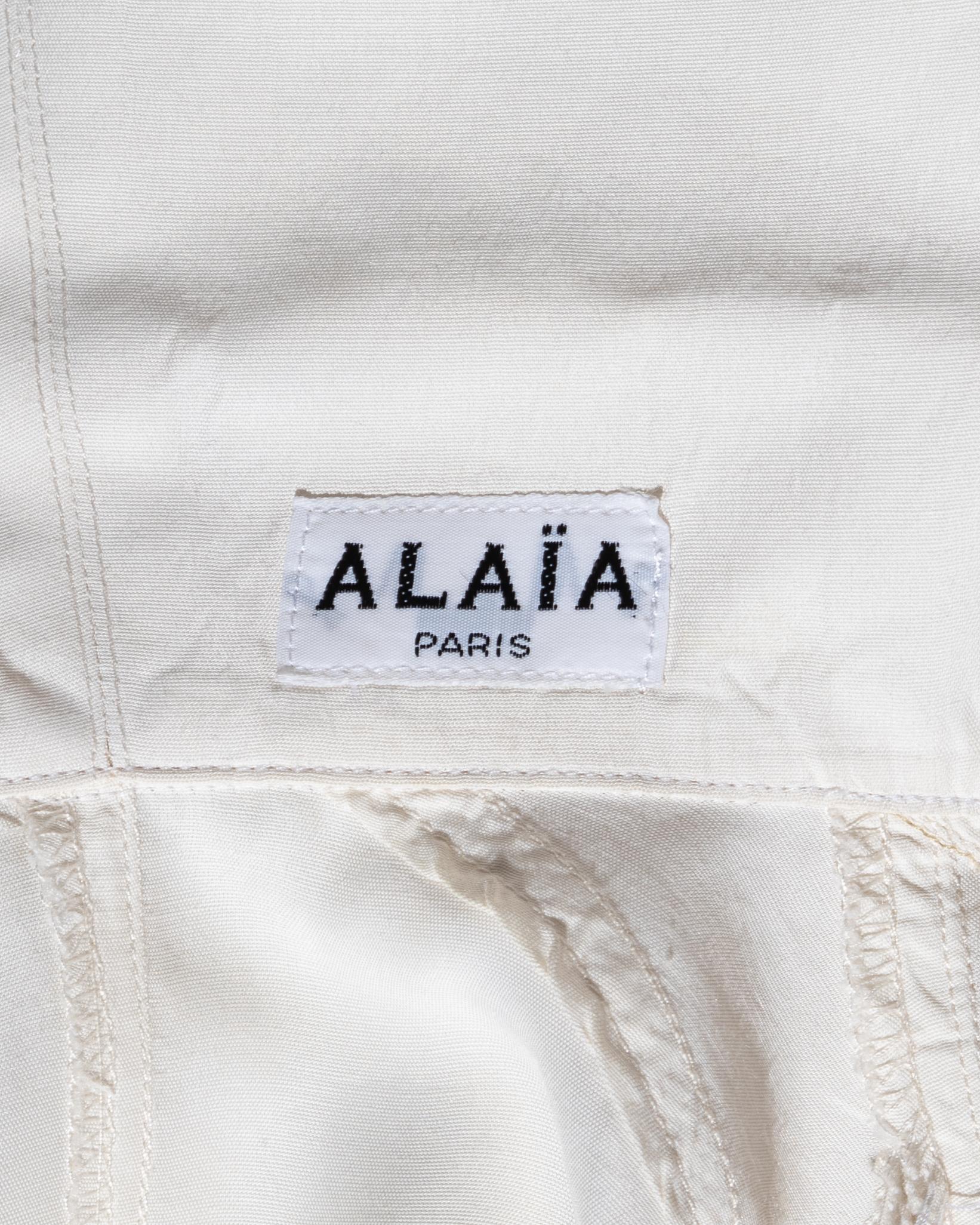 Azzedine Alaïa - Robe manteau plissée en coton crème, printemps-été 1985 en vente 5