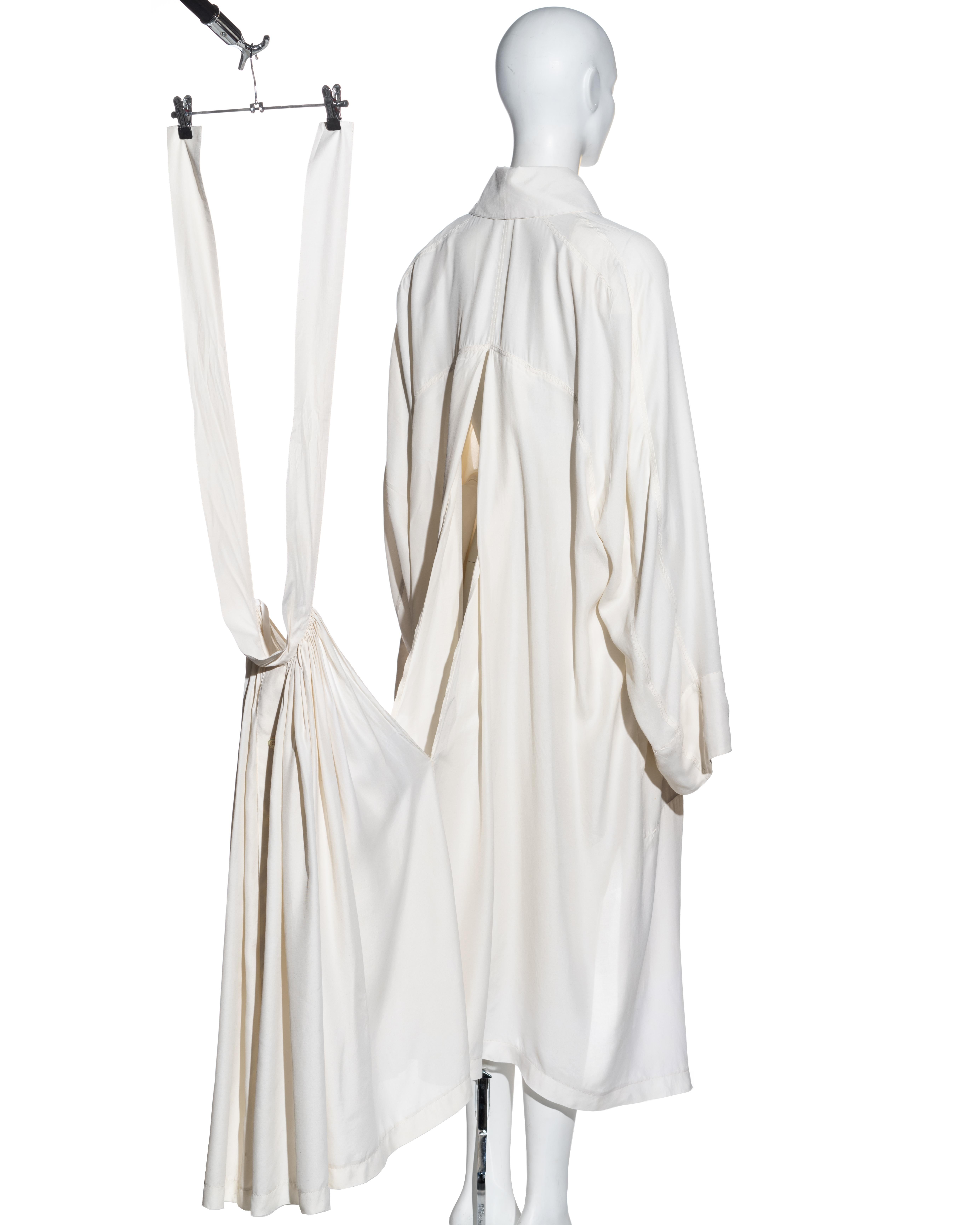 Azzedine Alaia Cremefarbenes Mantelkleid aus Baumwollfalten, F/S 1985 Damen im Angebot