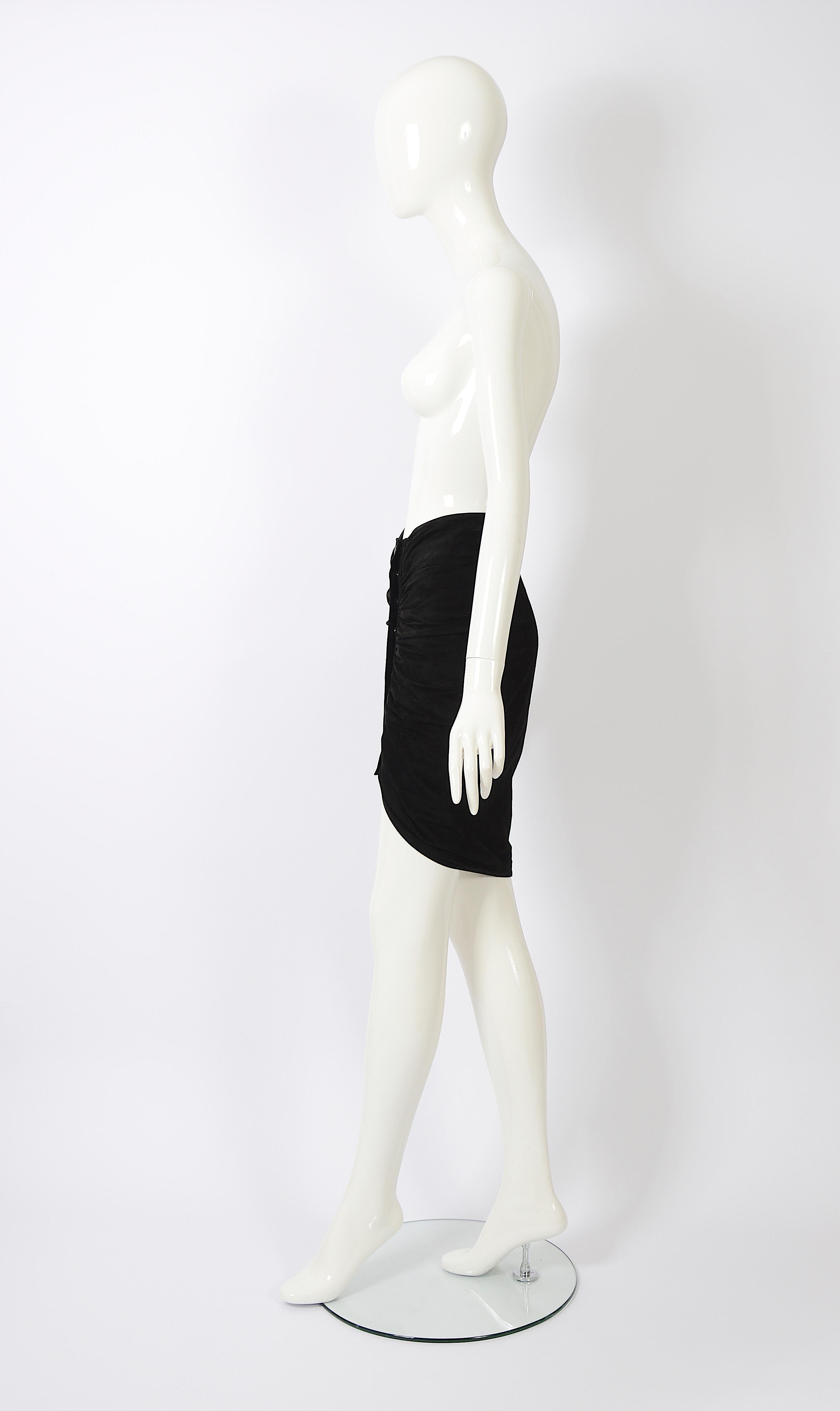 Azzedine Alaia F/W 1983 vintage draped black suede skirt For Sale 3