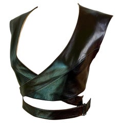 Azzedine Alaia A/I 1983: top in pelle vintage con ritaglio e reggiseno a fascia