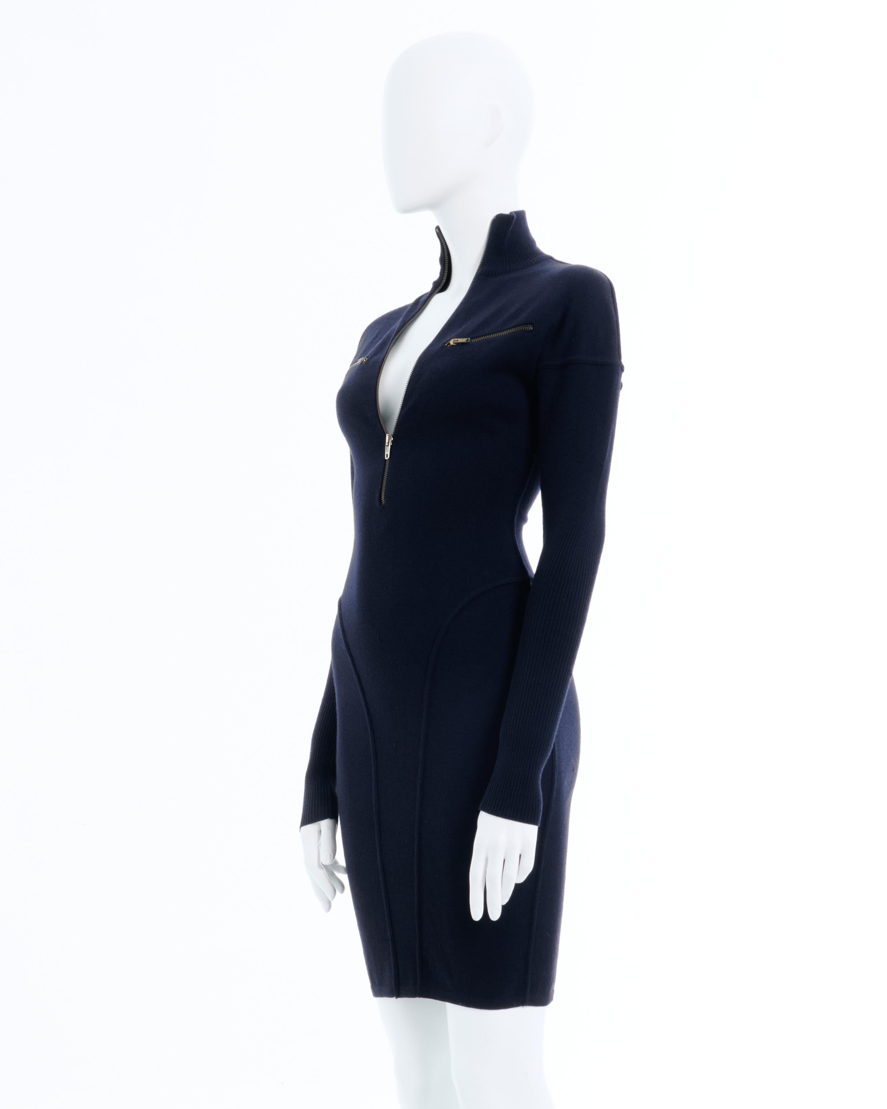 Azzedine Alaïa F/W 1986-87 Navy knitted virgin wool bodycon cocktail dress In Good Condition For Sale In Milano, IT