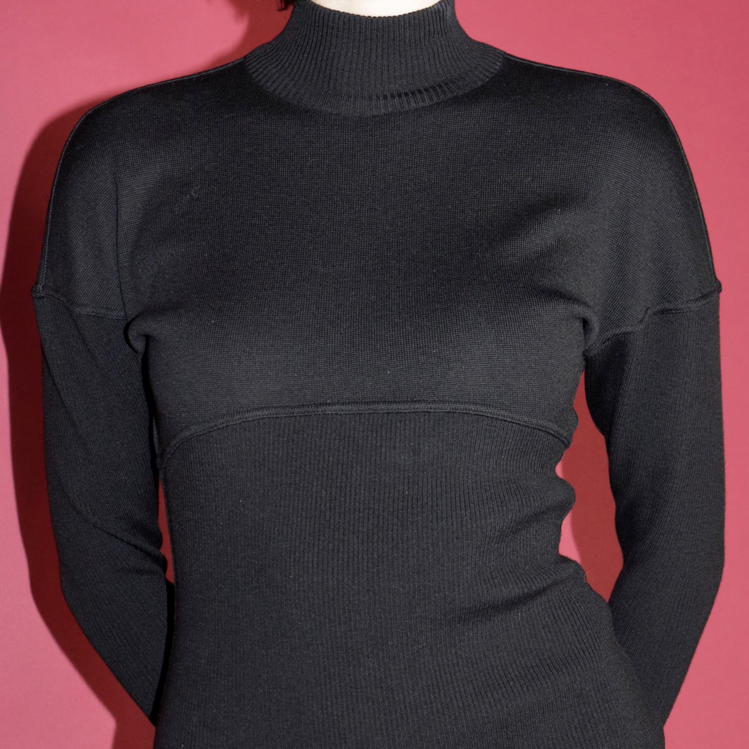 Azzedine Alaia F/W 1986 Vintage Black Knit Bodycon Zipper Dress For Sale 2