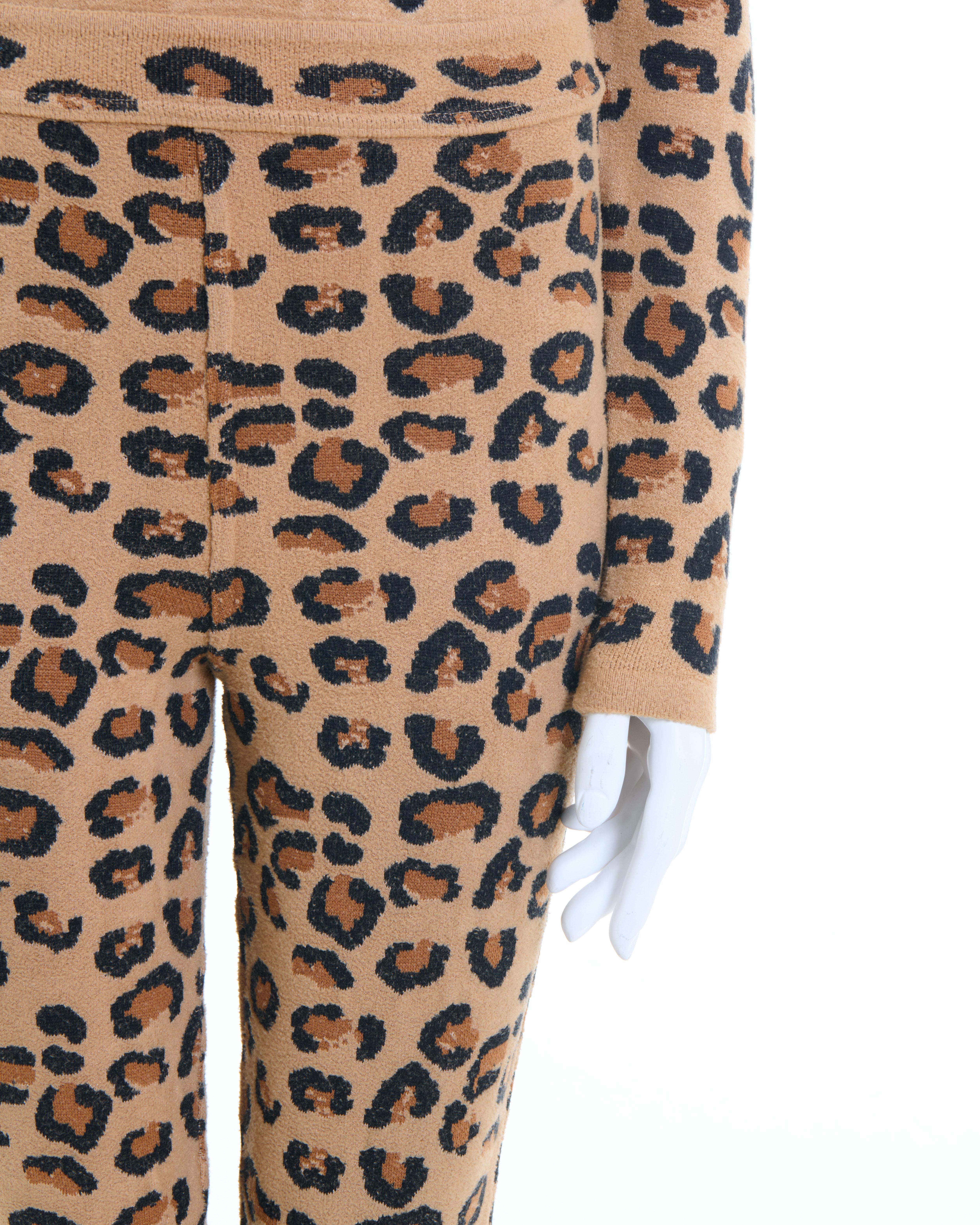 Azzedine Alaïa F/W 1991 Leopard wool knitted body and leggings set  For Sale 10