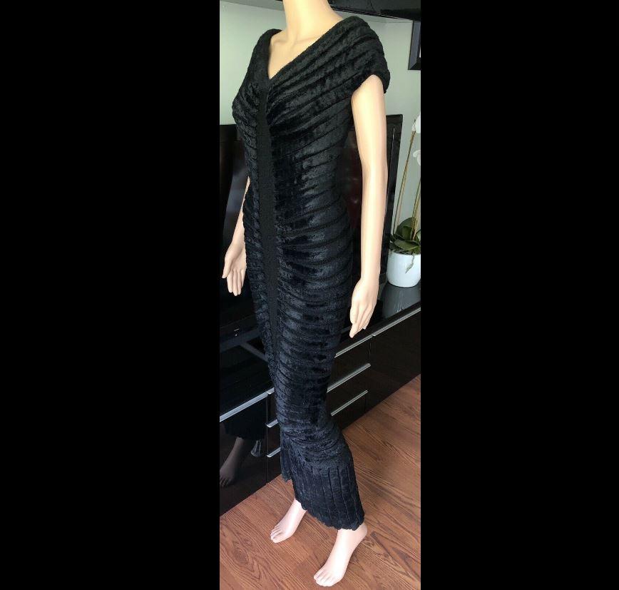 Azzedine Alaia S/S 1994 - Robe longue en chenille noire vintage Pour femmes en vente
