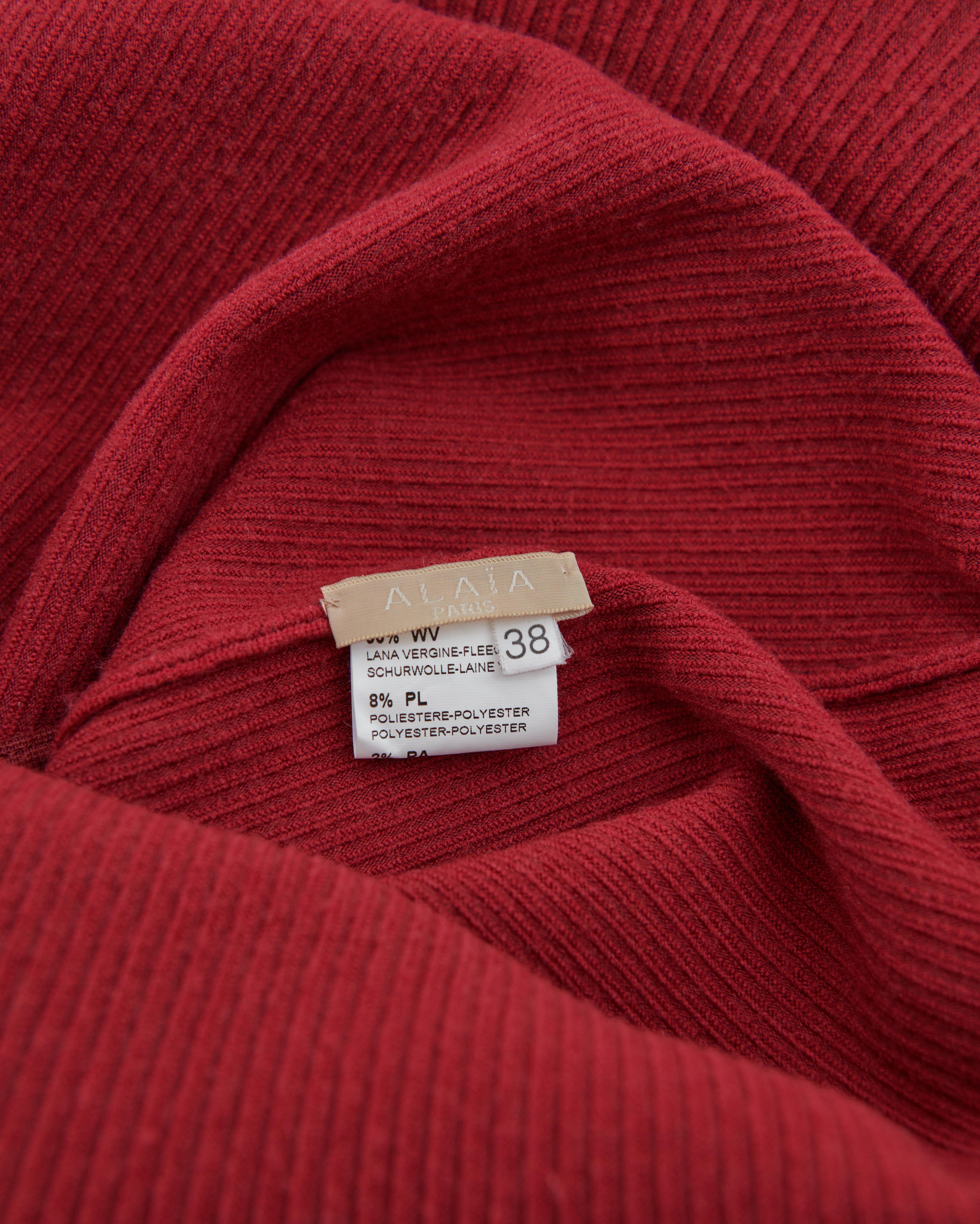 Azzedine Alaïa F/W 2009 Red ribbed pleated wool dress 7