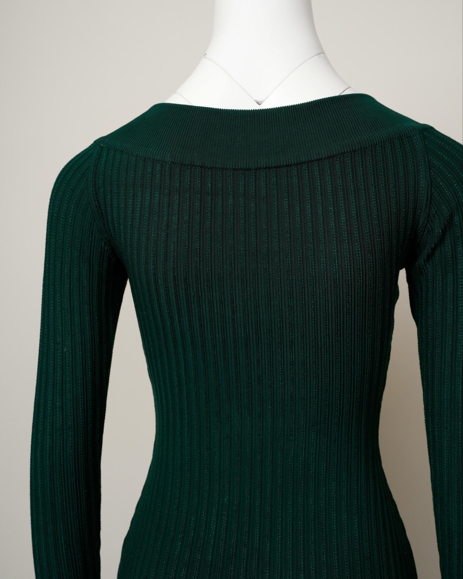 Women's Azzedine Alaïa Fall 1990 Ribbed Knit Green Dress – Scoop Neck & Ruffled Hem For Sale
