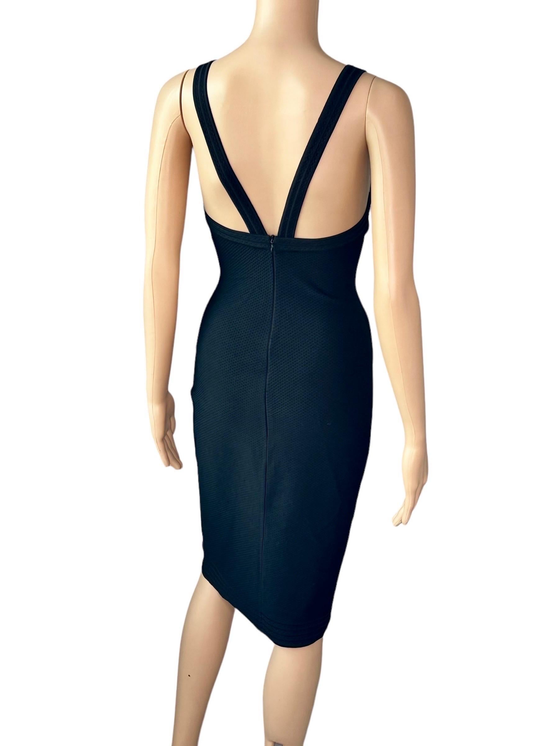 Azzedine Alaia Vestido Negro Ajustado con Espalda Abierta 2