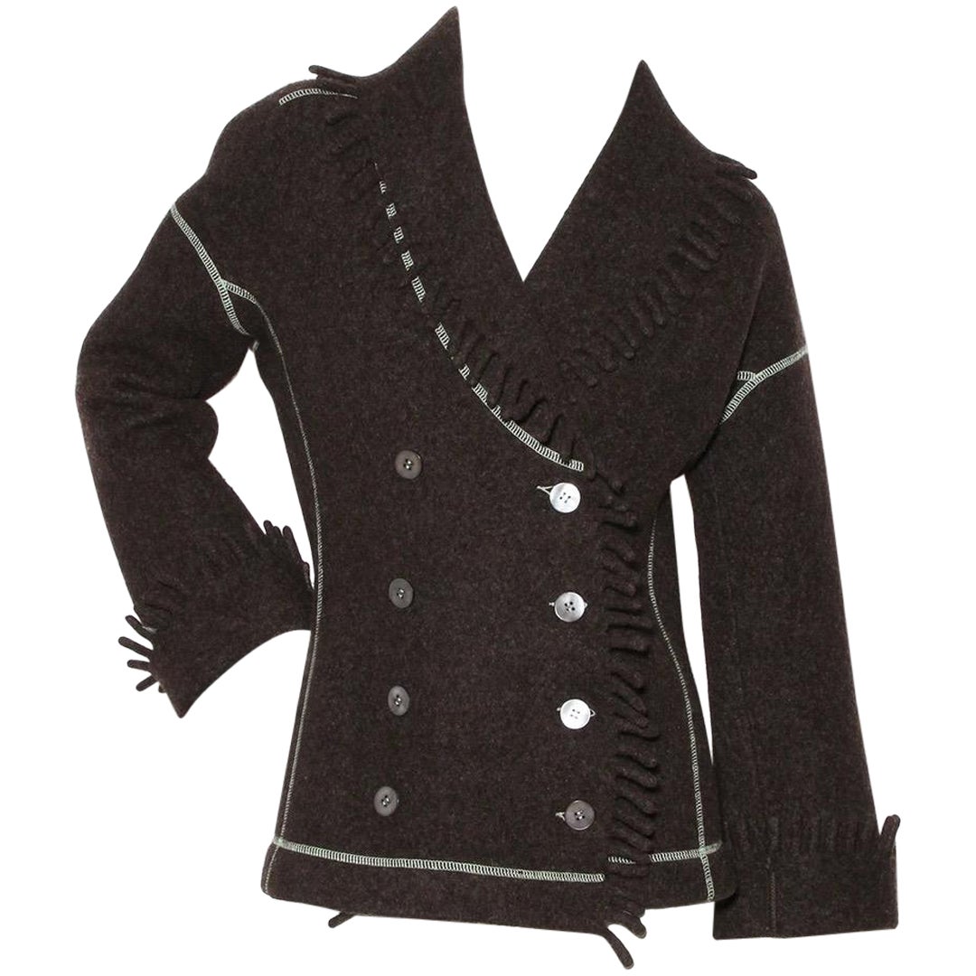 Chaqueta Azzedine Alaïa con detalle de flecos