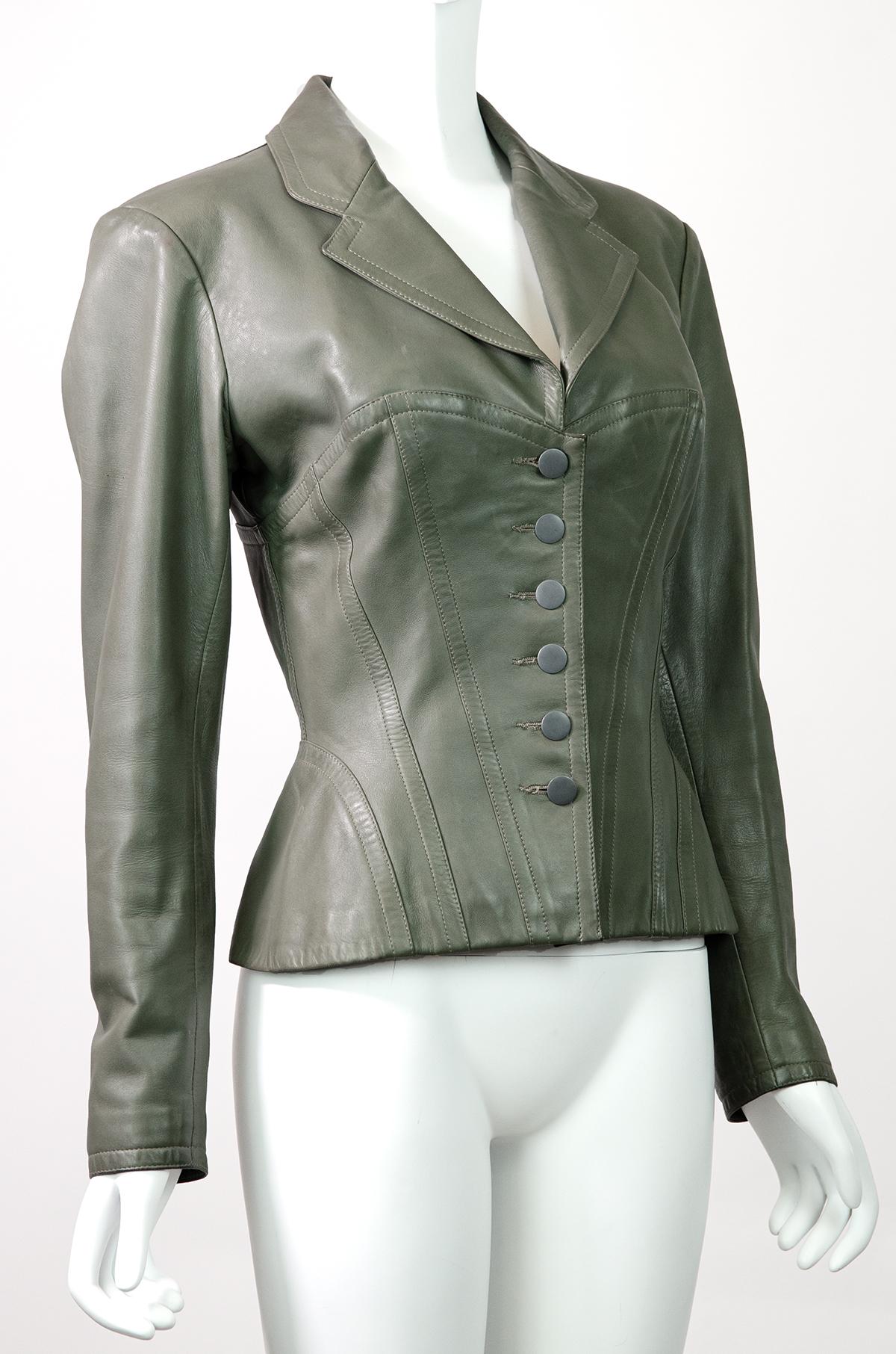 Azzedine Alaïa FW 1987 Veste corset en cuir gris pour défilé  en vente 2
