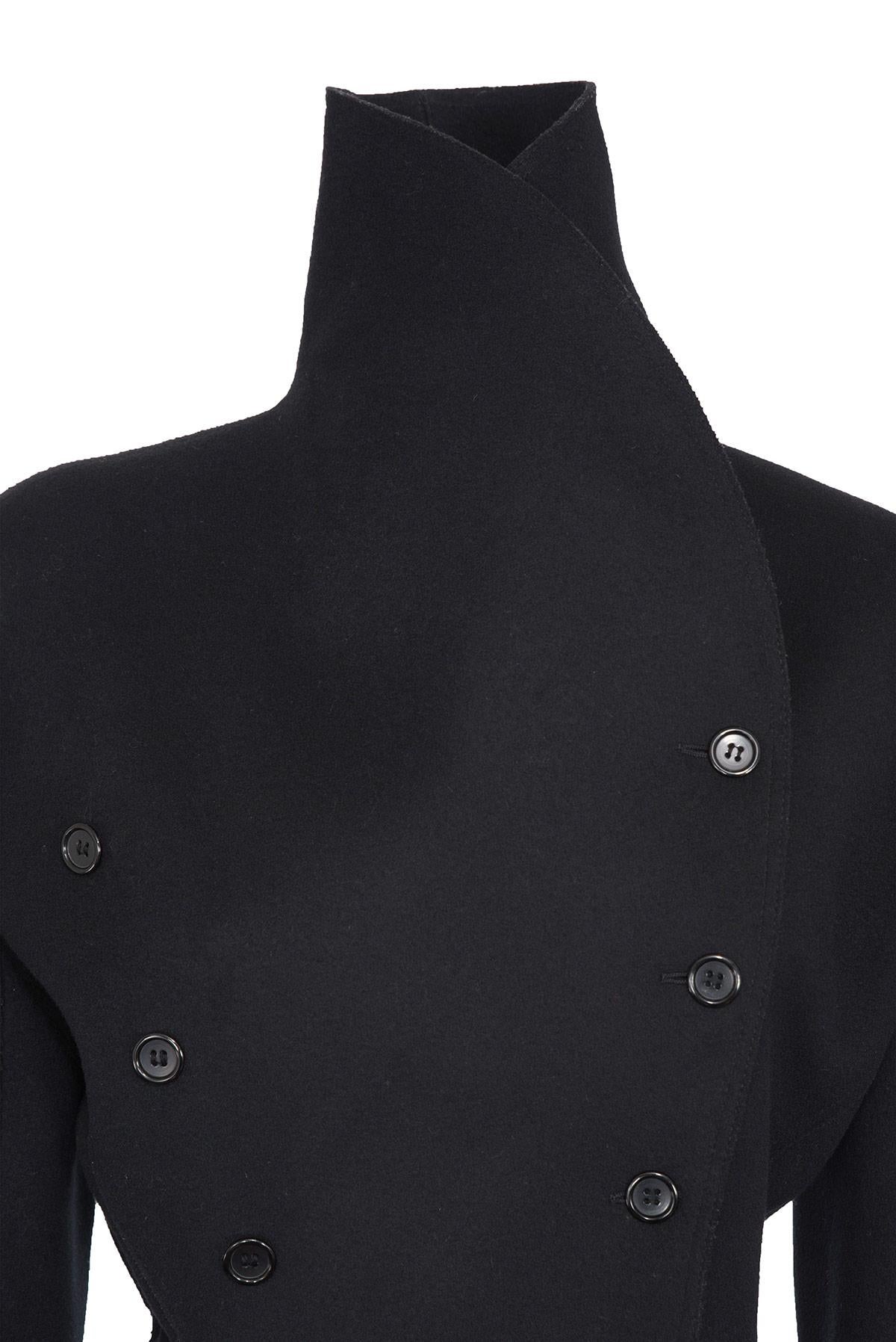 Women's or Men's AZZEDINE ALAÏA FW 86 rare and iconic double breast woolen godet coat For Sale