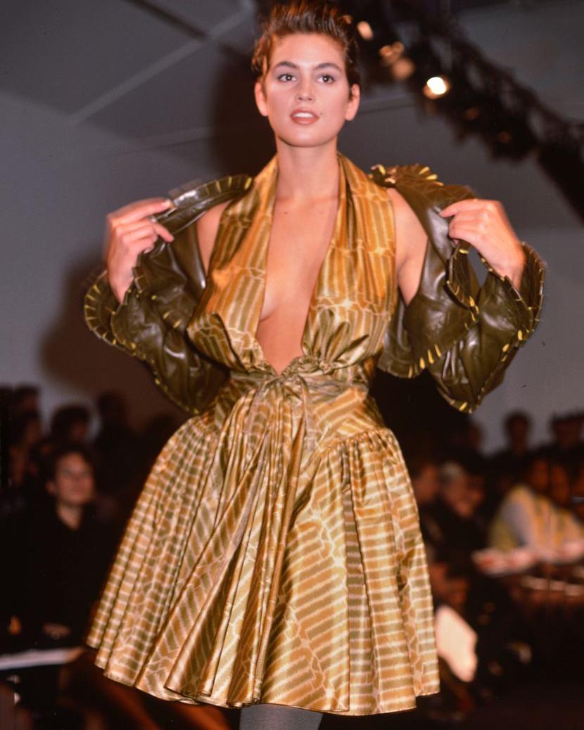 Azzedine Alaia gold printed silk evening dress, ss 1987 For Sale 1