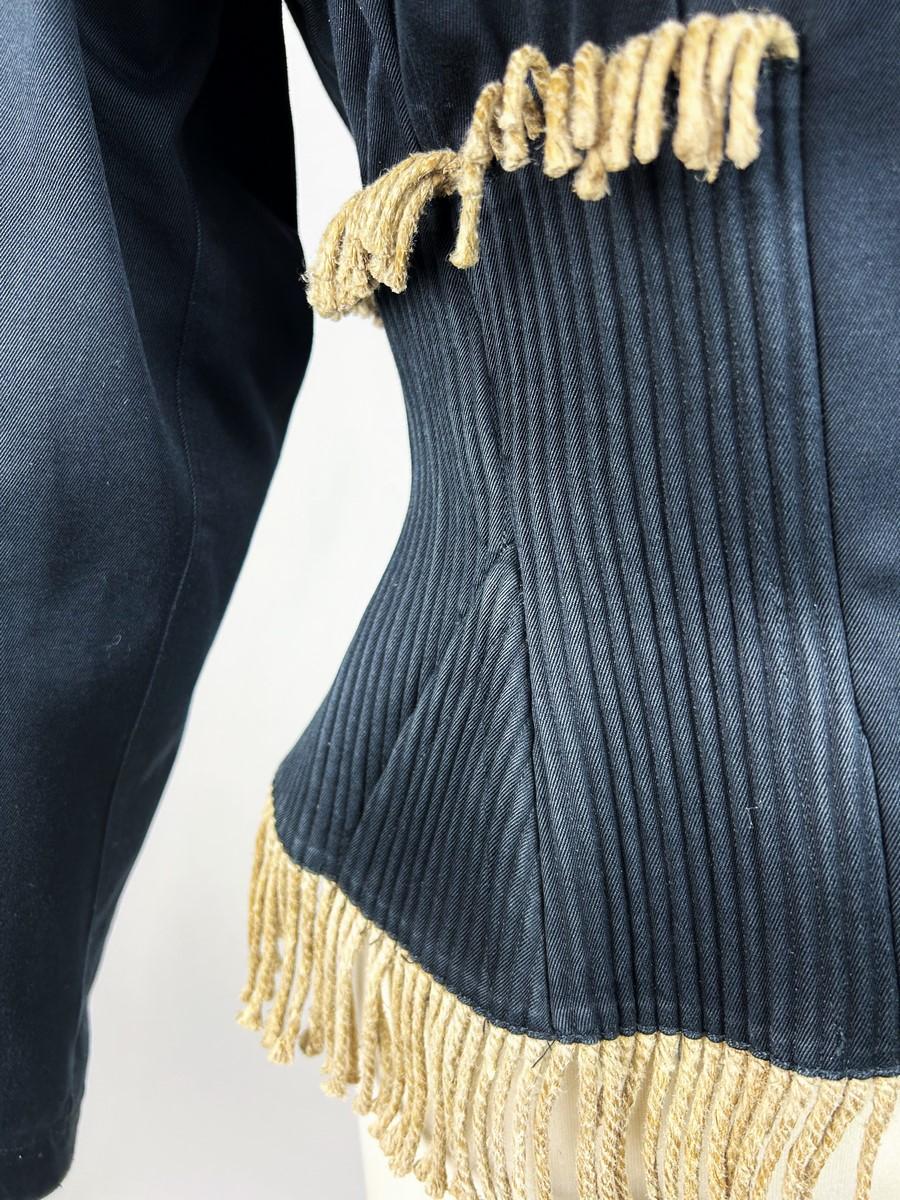 Azzedine Alaïa Haute Couture Jacke aus schwarzer Baumwolle und Zwirn - Frankreich CIRCA 198 im Angebot 3