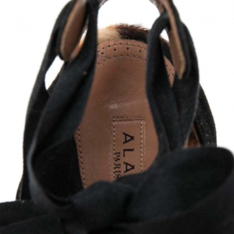 Azzedine Alaia Leopard Pony Hair And Suede Ankle Wrap Sandals Size 39 For Sale 1