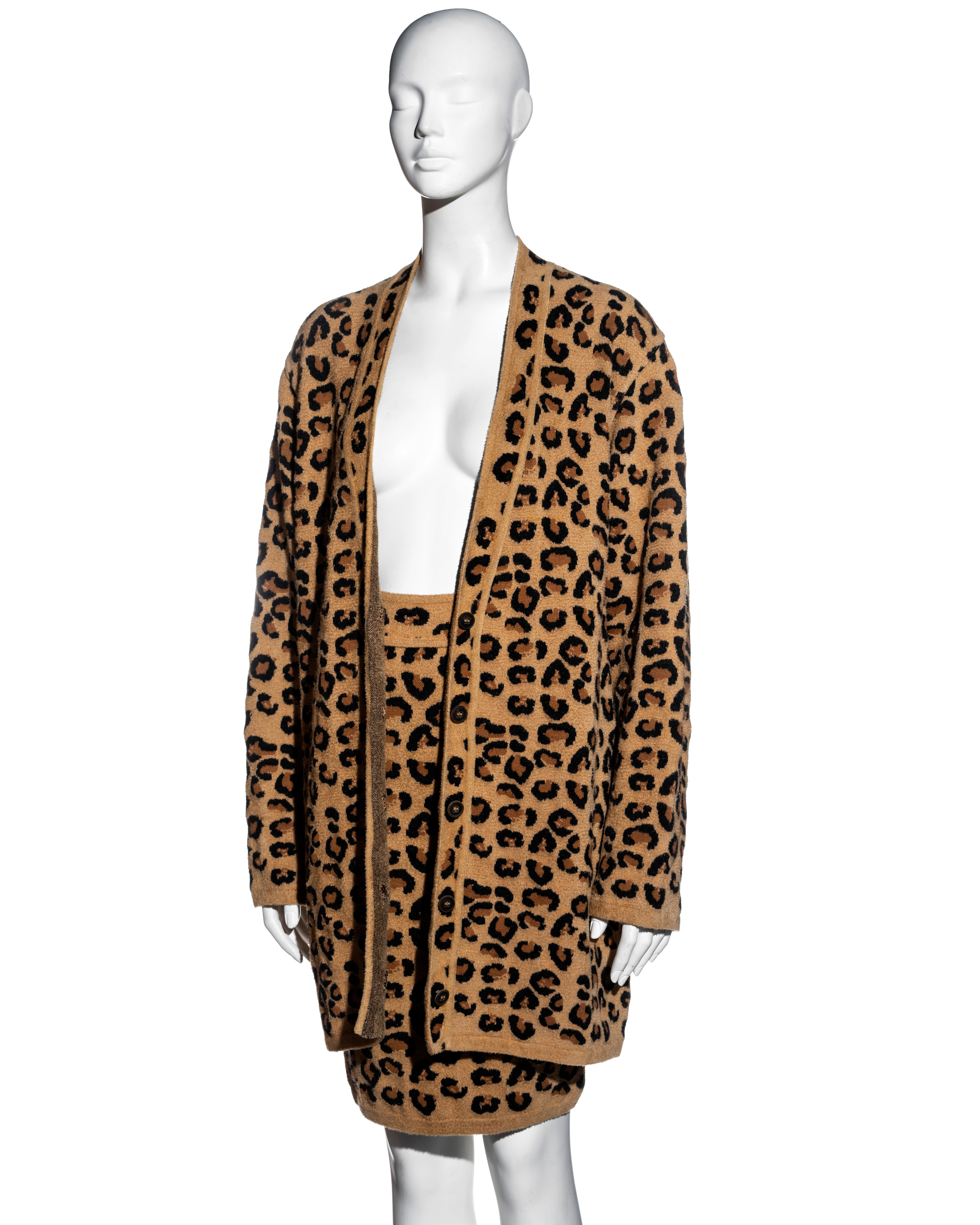 Ensemble robe, cardigan, jupe et leggings en laine léopard Azzedine Alaia, A/H 1991 en vente 5