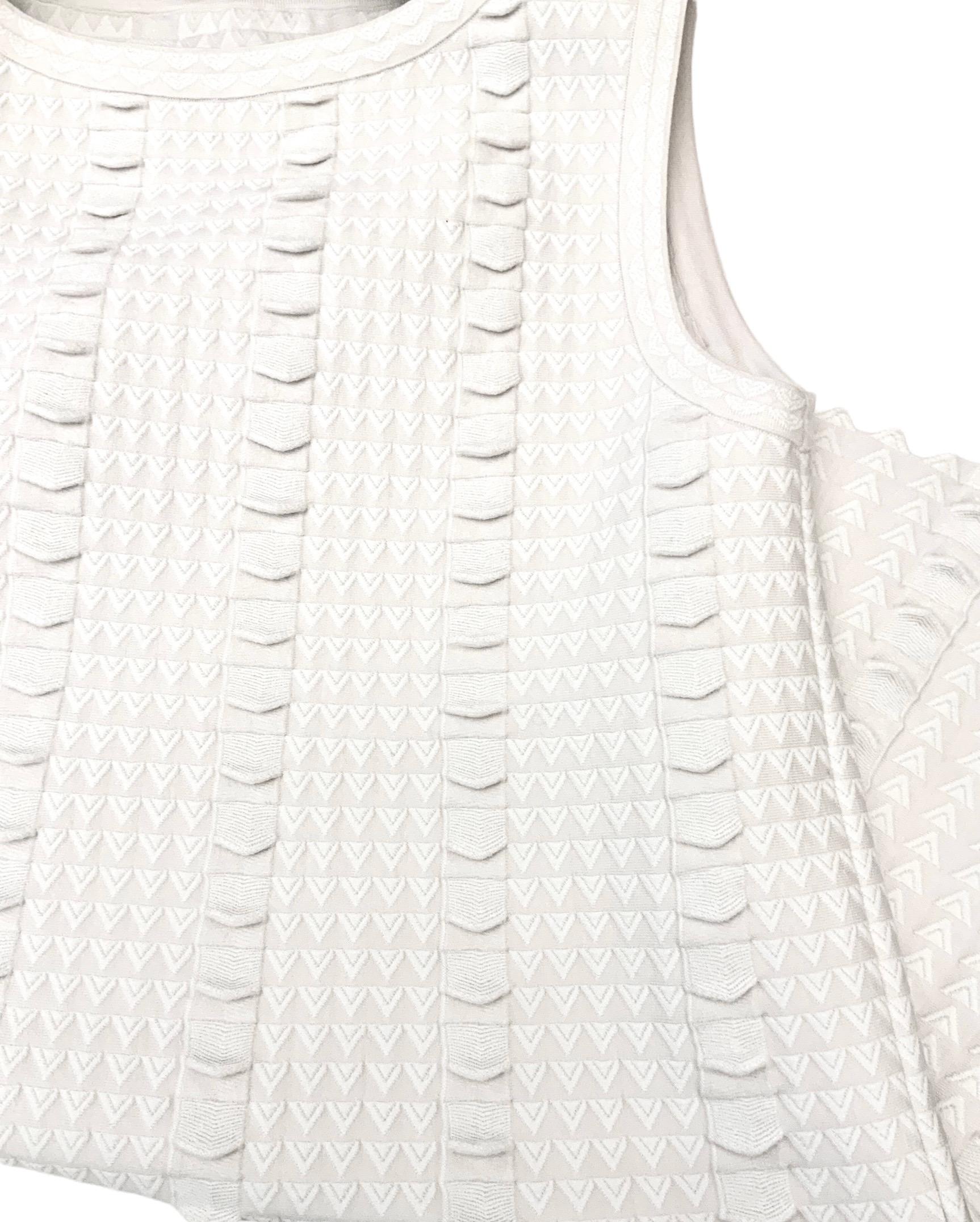 Azzedine Alaïa Off-White and Beige Mini Sleeveless Dress In Good Condition In Geneva, CH