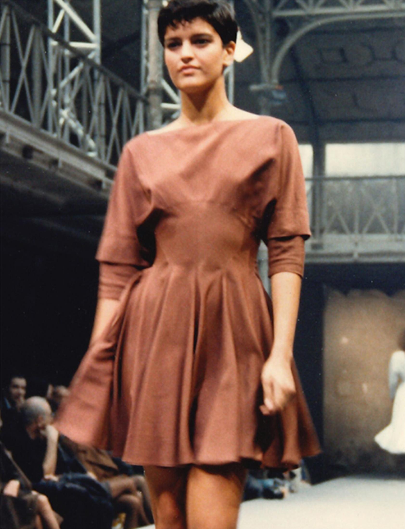 Azzedine Alaïa - Gonna a ruota in nylon - P/E 1988 in vendita 2