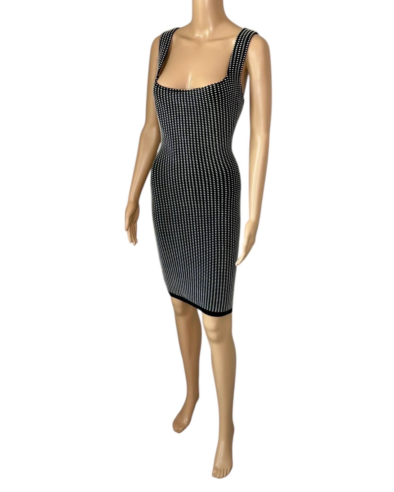 Azzedine Alaia - P/E 1990 - Mini Abito Vintage in Maglia Bodycon con Dot Dot in vendita 11