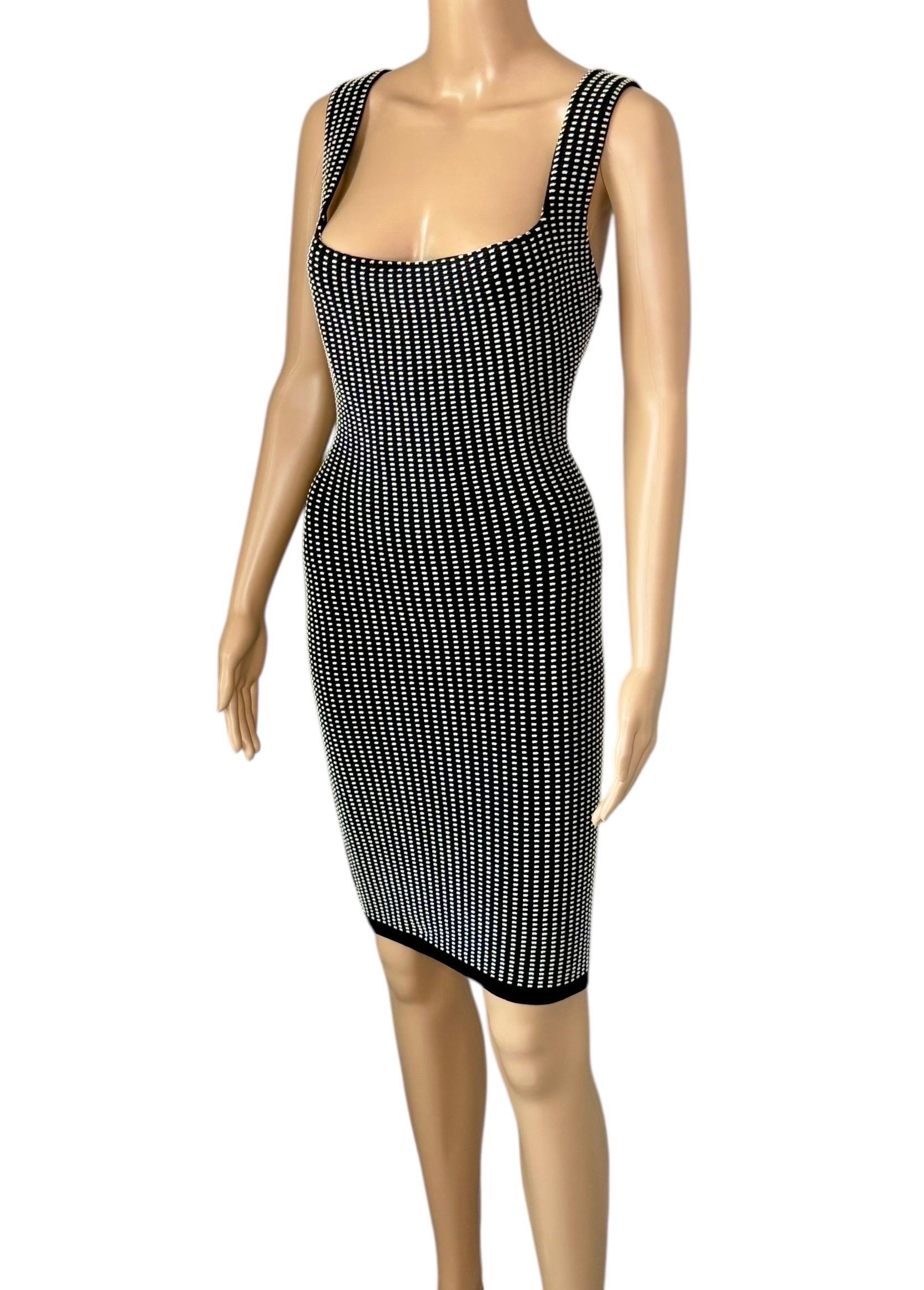 Azzedine Alaia - P/E 1990 - Mini Abito Vintage in Maglia Bodycon con Dot Dot in vendita 3