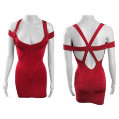 Azzedine Alaïa - Robe courte moulante et moulante à découpes avec bustier, rouge, vintage, printemps-été 1991
