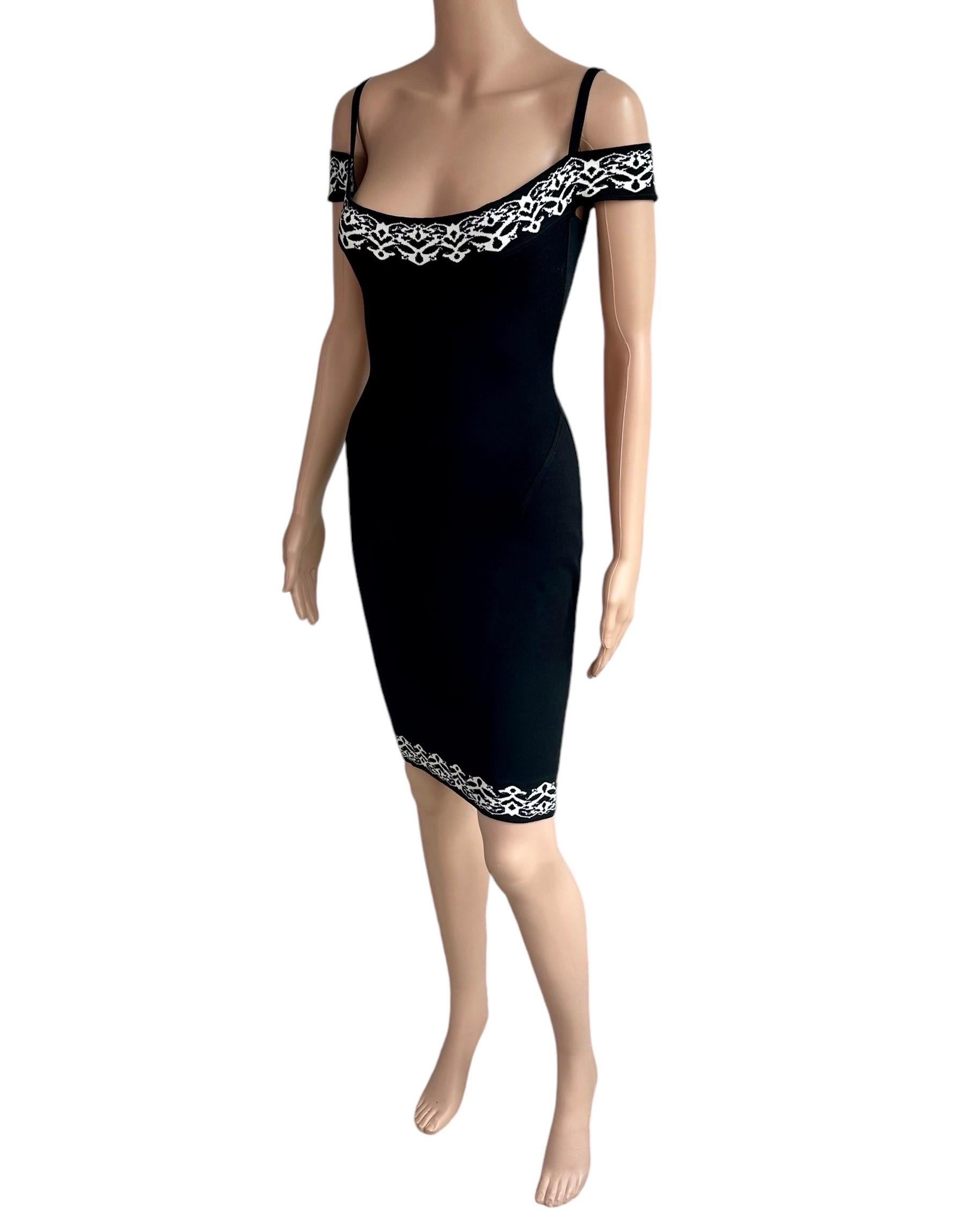 Azzedine Alaia - Passerella P/E 1992 - Mini Abito Bodycon con Spalle Fredde in vendita 8