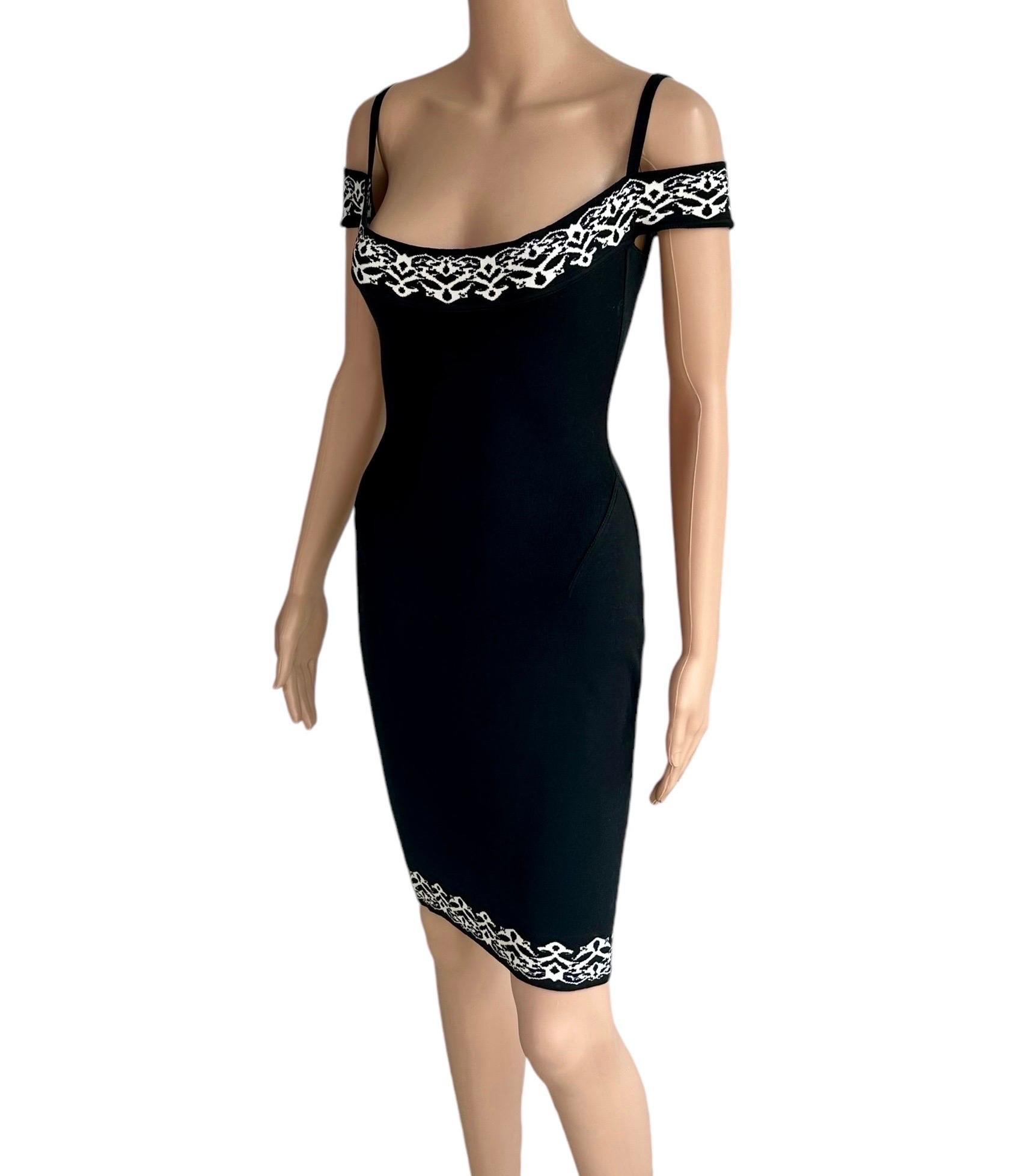 Azzedine Alaia - Passerella P/E 1992 - Mini Abito Bodycon con Spalle Fredde in vendita 10