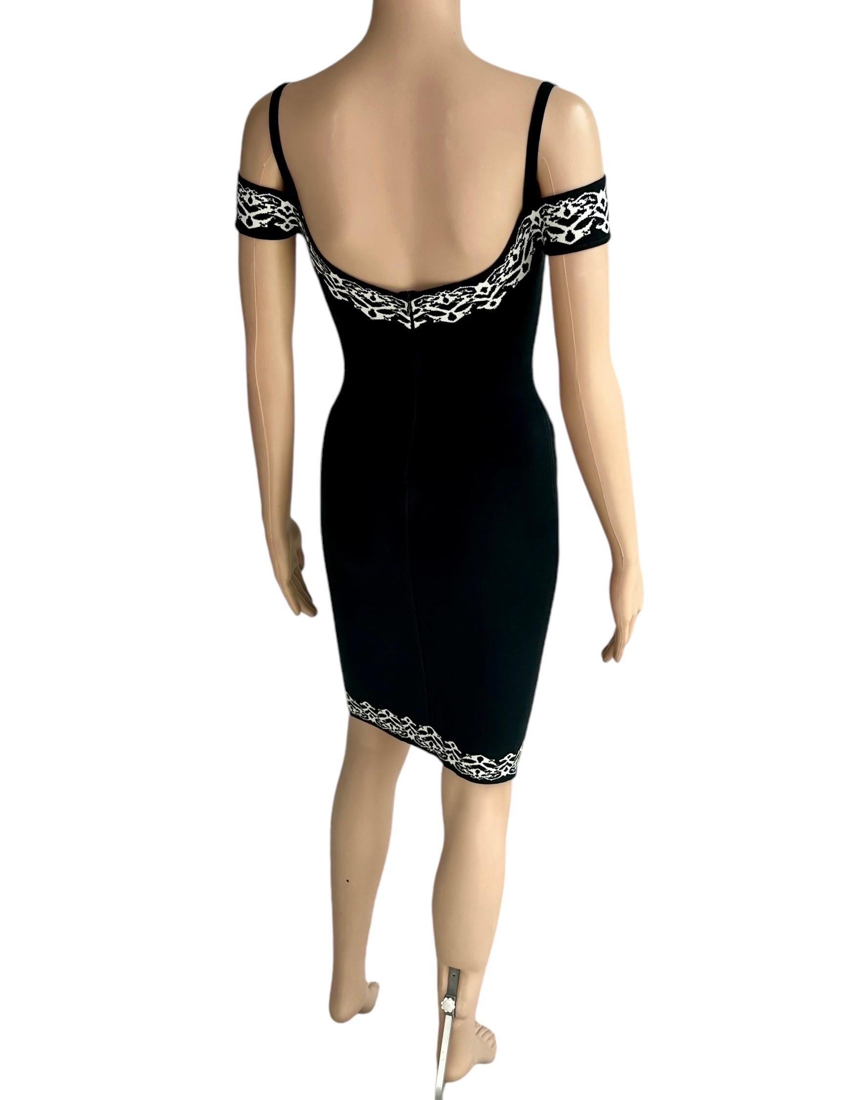 Azzedine Alaia - Passerella P/E 1992 - Mini Abito Bodycon con Spalle Fredde in vendita 13