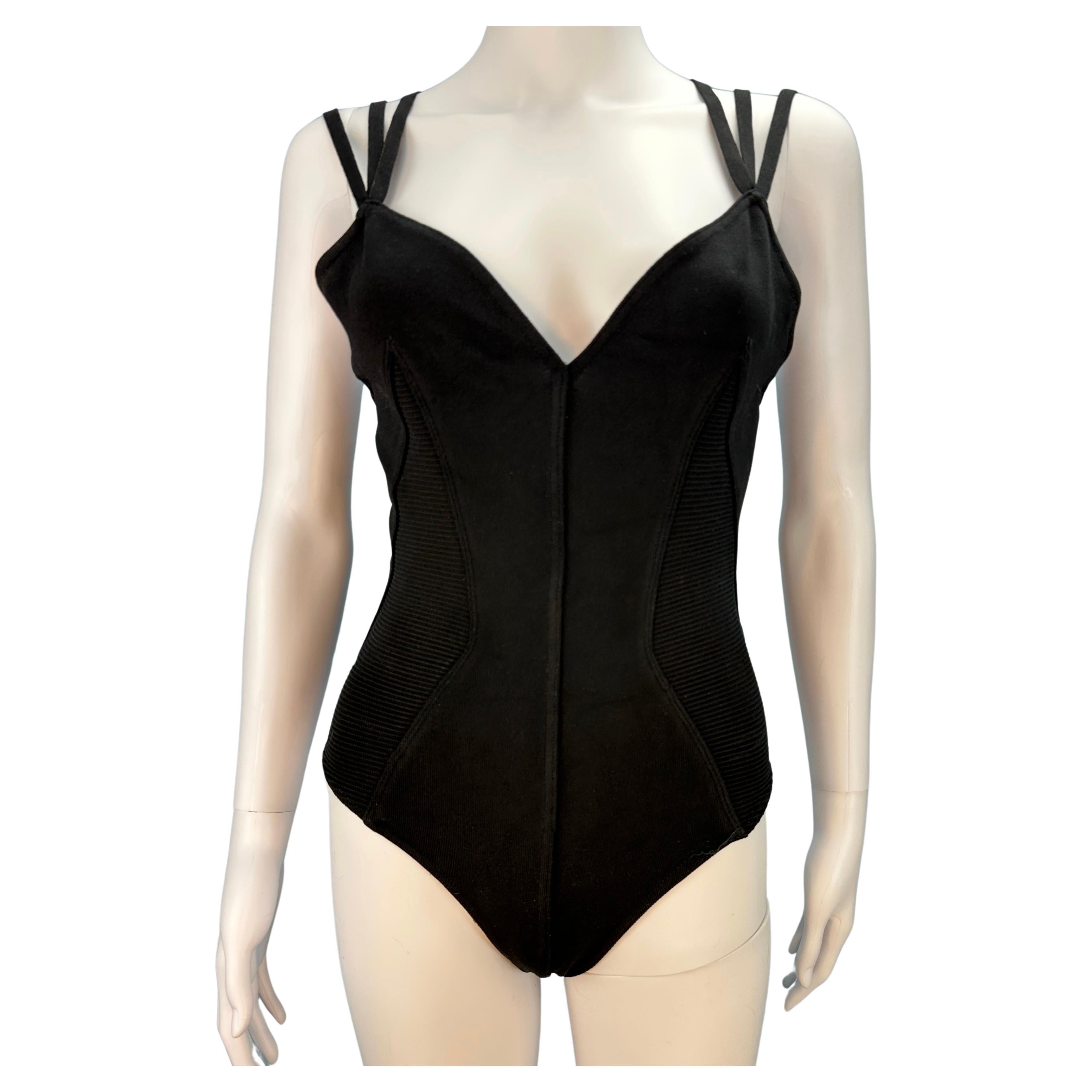 Azzedine Alaia Frühjahr 1990 Schwarzer Riemchen-Bodysuit im Angebot