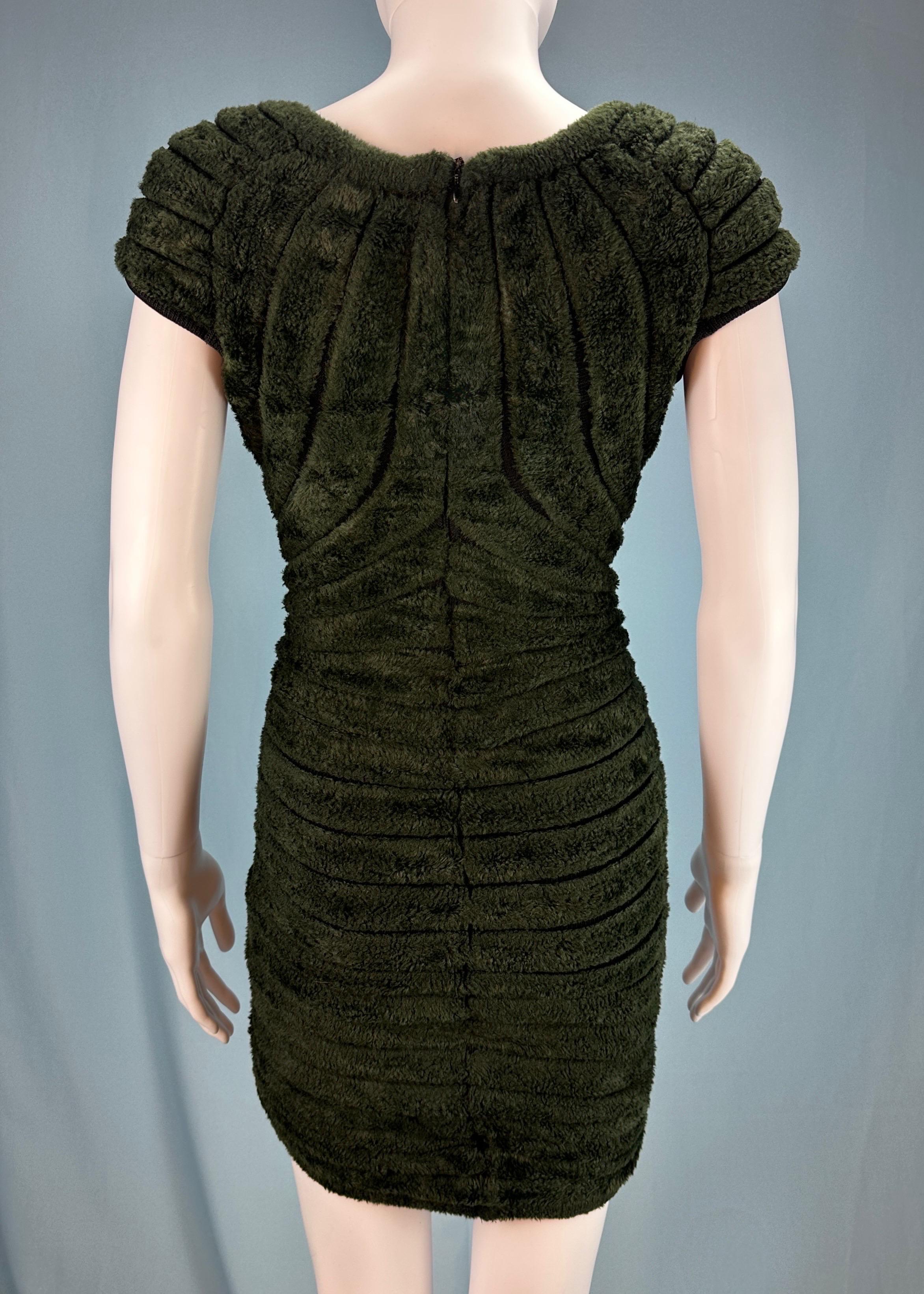 Azzedine Alaia Spring 1994 Houpette Chenille Green Dress In Excellent Condition In Hertfordshire, GB