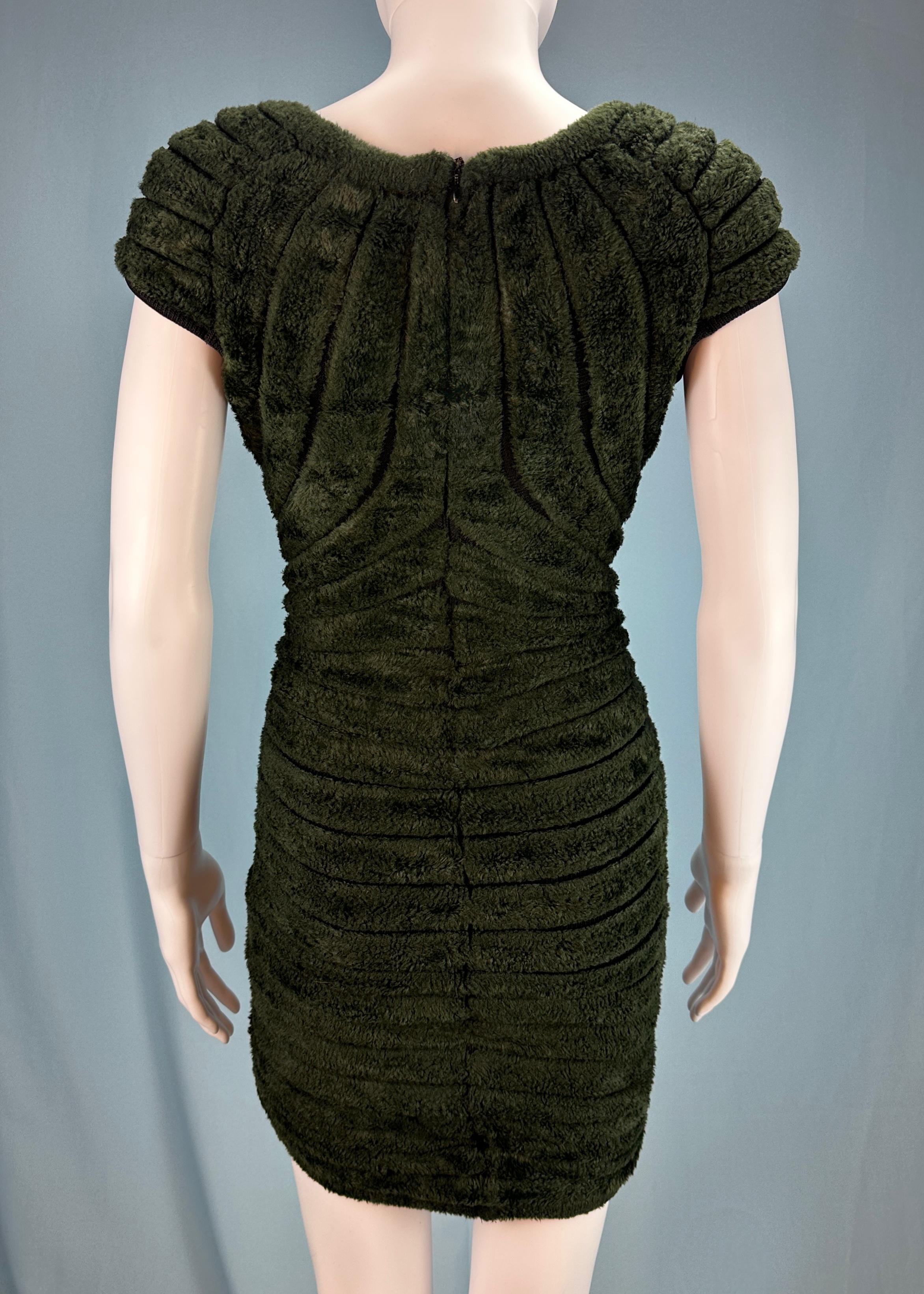 Azzedine Alaia Spring 1994 Houpette Chenille Green Dress In Good Condition For Sale In Hertfordshire, GB